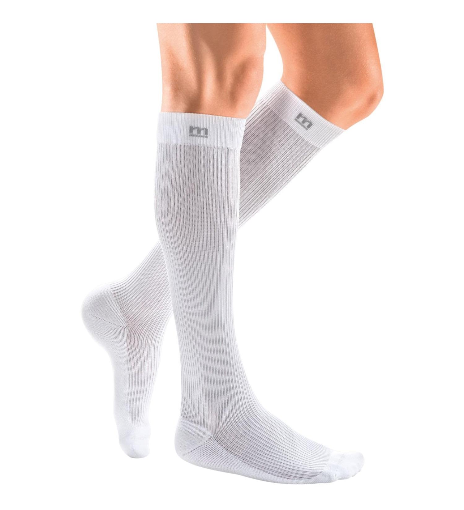 mediven Active 15-20 mmHg Compression Socks for Men and Women Knee High III-Tall White