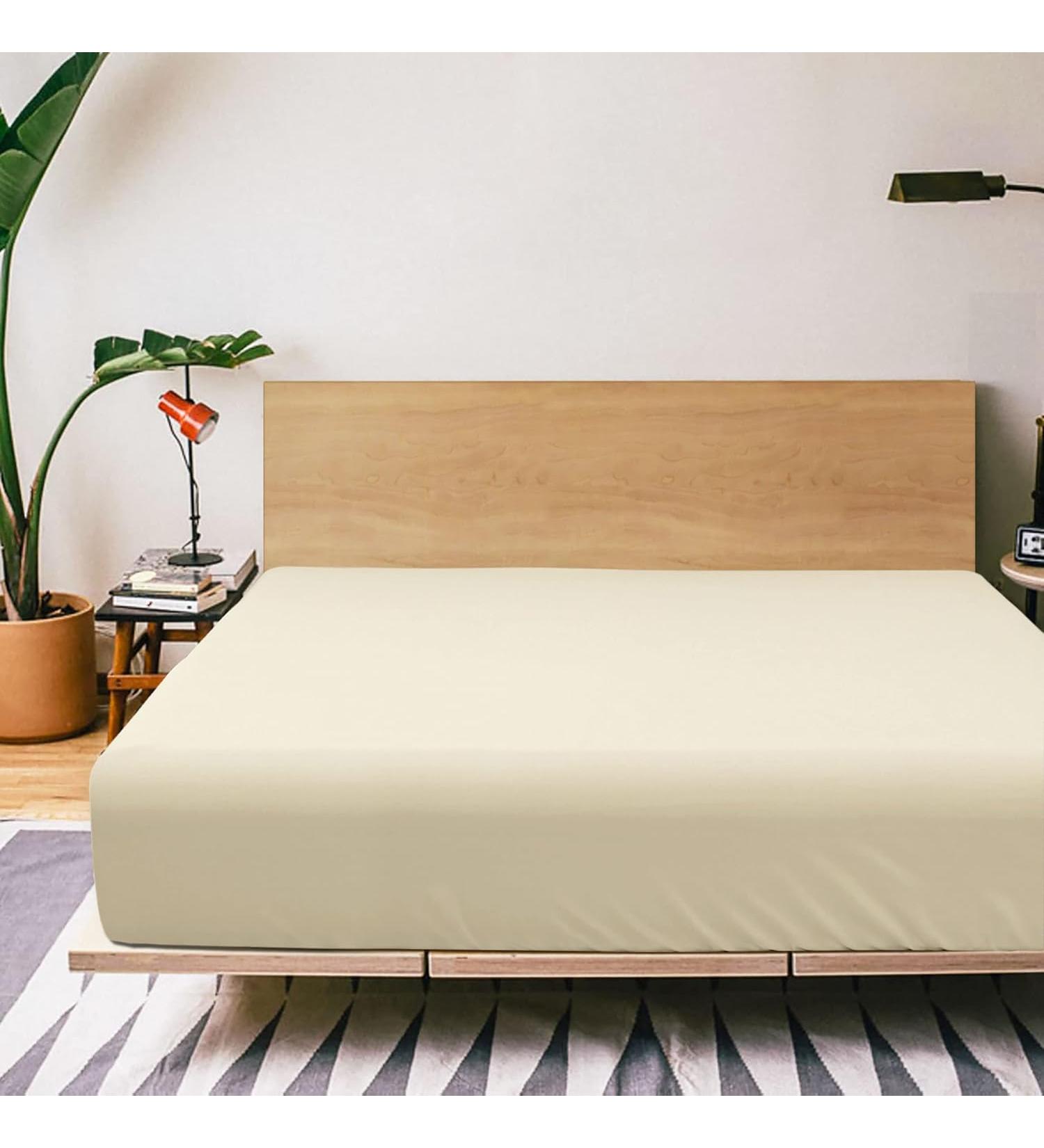 FLXXIE Queen Fitted Sheet Only - Bottom Sheet - Microfiber Deep Pocket Fitted Sheet - Soft and Wrinkle  Fade  Shrinkage Resistant Fitted Bed Sheet - Buy Online on GoSupps.com