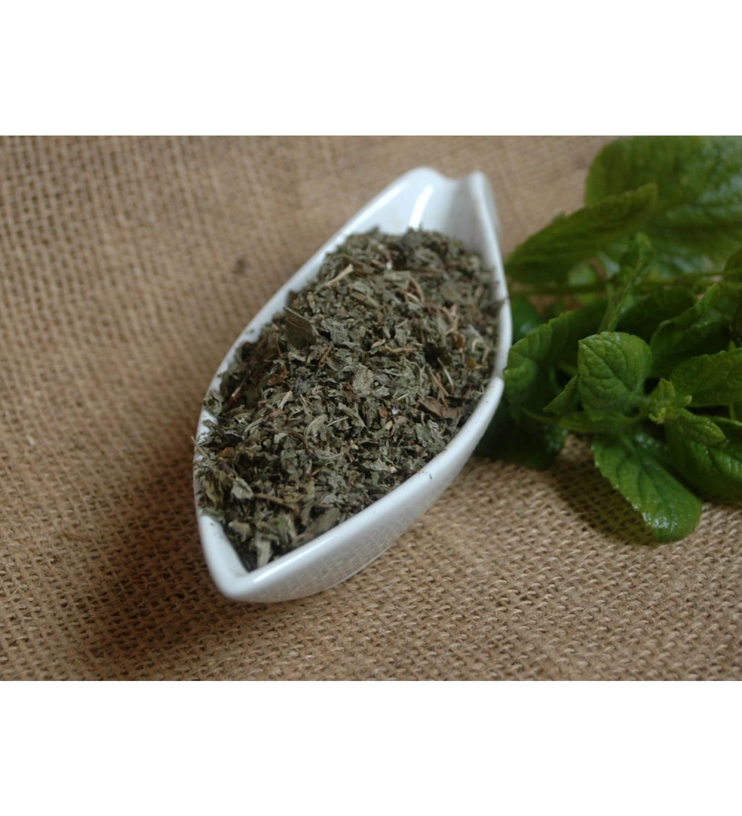 Naturix24 Naturix24 Ground Lemon Balm Leaves - 500g Bag