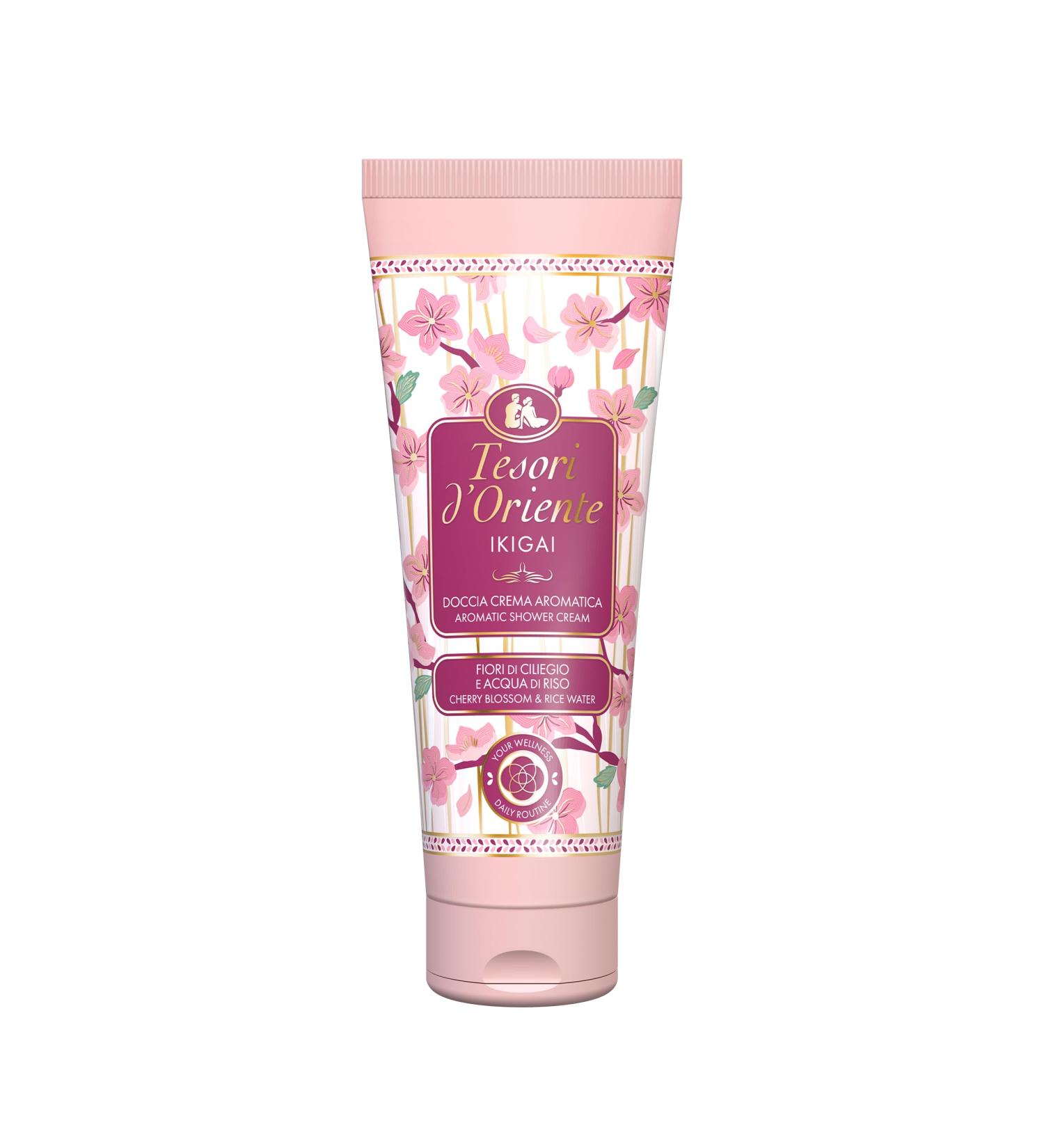 Tesori d'Oriente Tesori d'Oriente - Ikigai cream shower with floral notes with cherry blossoms and rice water gives the skin a feeling of pure well-being 250 ml
