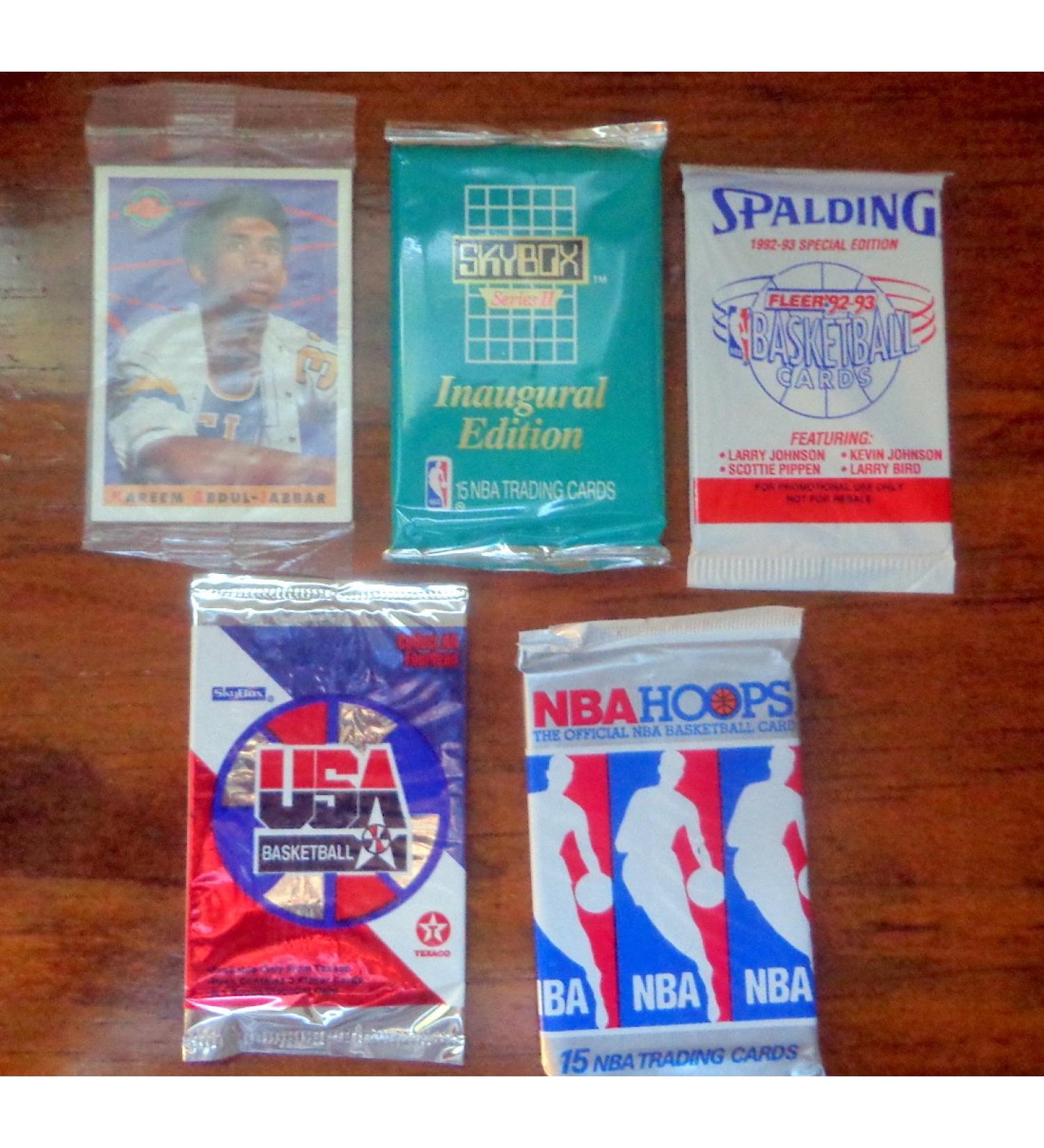 GREAT LOT OF OLD UNOPENED BASKETBALL CARDS IN PACKS