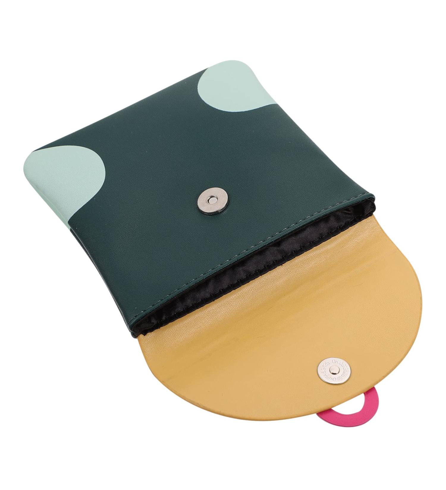 Hoement Women's Lift Storage Bag - Compact Hygiene & Tampon Holder for Outdoor Use - Buy Online on GoSupps.com