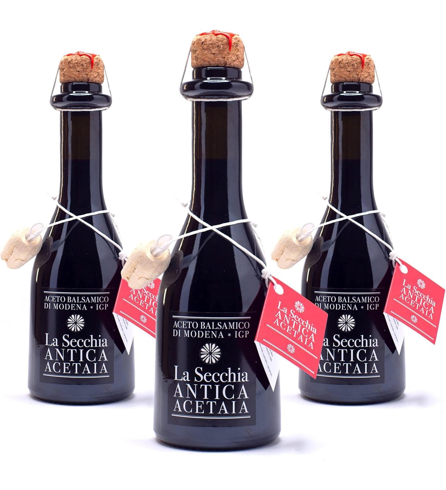 The Bucket La Secchia Balsamic vinegar from Modena Una Stella Oak aged 250 ml bottle with cork dosing cap - Buy Online on GoSupps.com