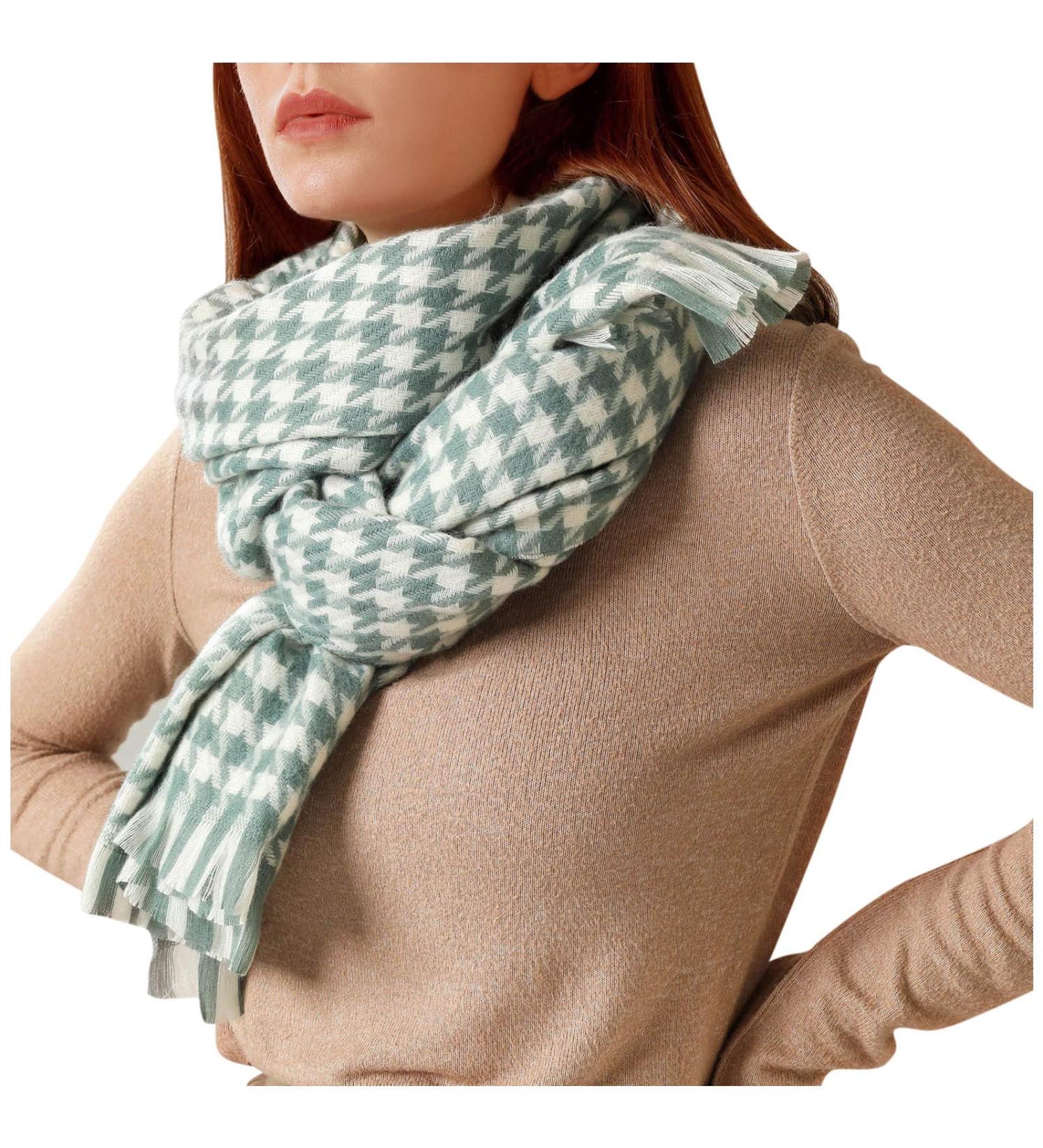HANXIULIN Women's Warm Triangle Scarf - Black & Green Long Triangle Scarves with Buttons | One Size - Perfect for All Seasons - Buy Online on GoSupps.com