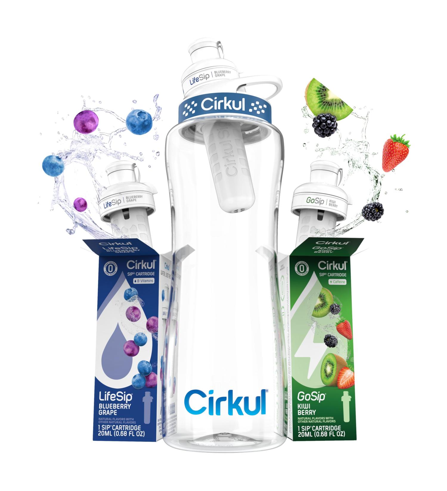 Cirkul Kit de d marrage de bouteille d'eau en plastique sans BPA de 946 ml avec couvercle bleu marine 2 cartouches de saveur (1 LifeSip Blueberry Grape 1 GoSip Kiwi Berry) z ro calories et sans - Buy Online on GoSupps.com