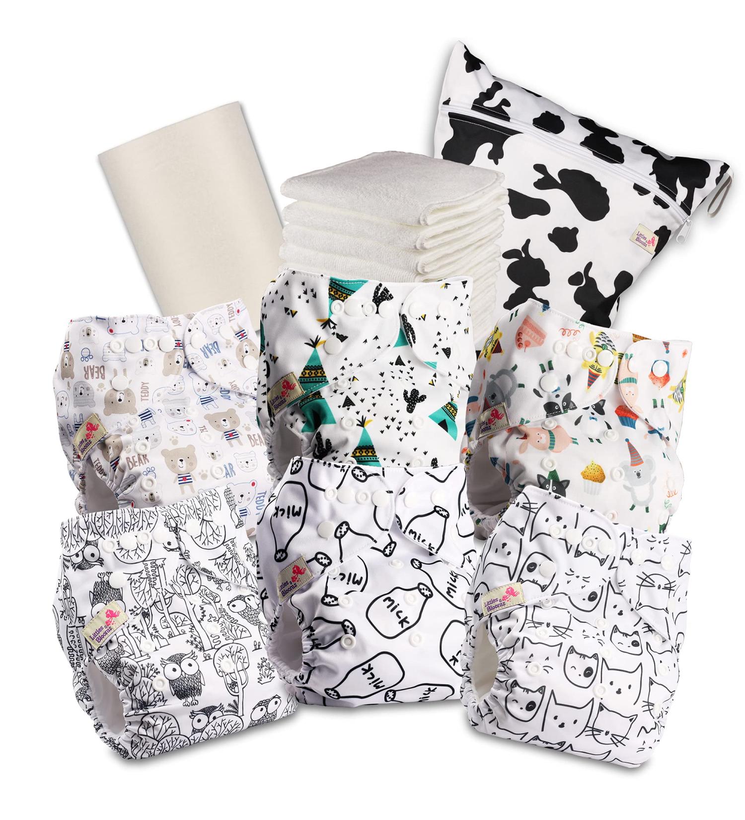 Little & Bloomz 603pm6 Reusable pocket baby diaper made of fabric with standard pressure button closure 6 diapers + 6 inserts 1 roll of disposable inserts made of bamboo 1 bag for wet diapers Design03