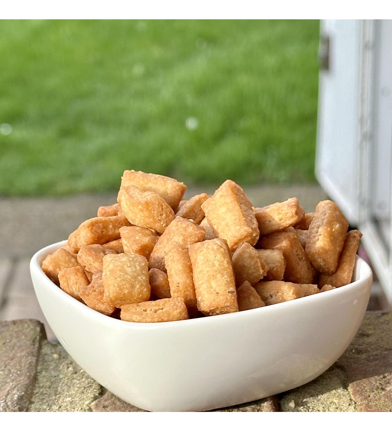 Spicy Coconut Chinchin Fibre rich Oat Chin chin Crunchy Delicious Nigerian Chinchin Snack (250g Chilli) - Buy Online on GoSupps.com