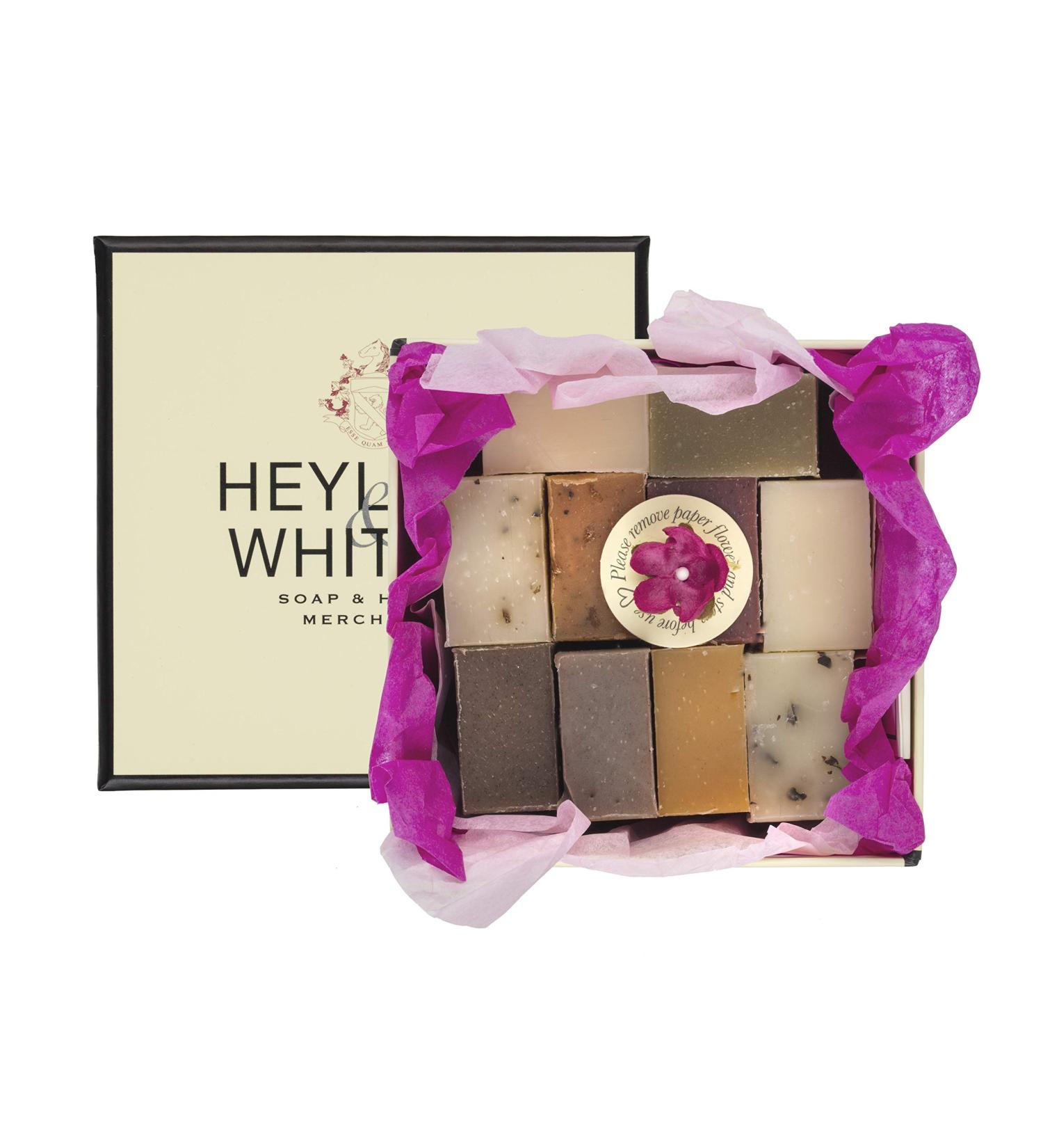 Heyland and Whittle Small Gift Box - 10 Natural Guest Size Soaps | International Shipping Available - Buy Online on GoSupps.com