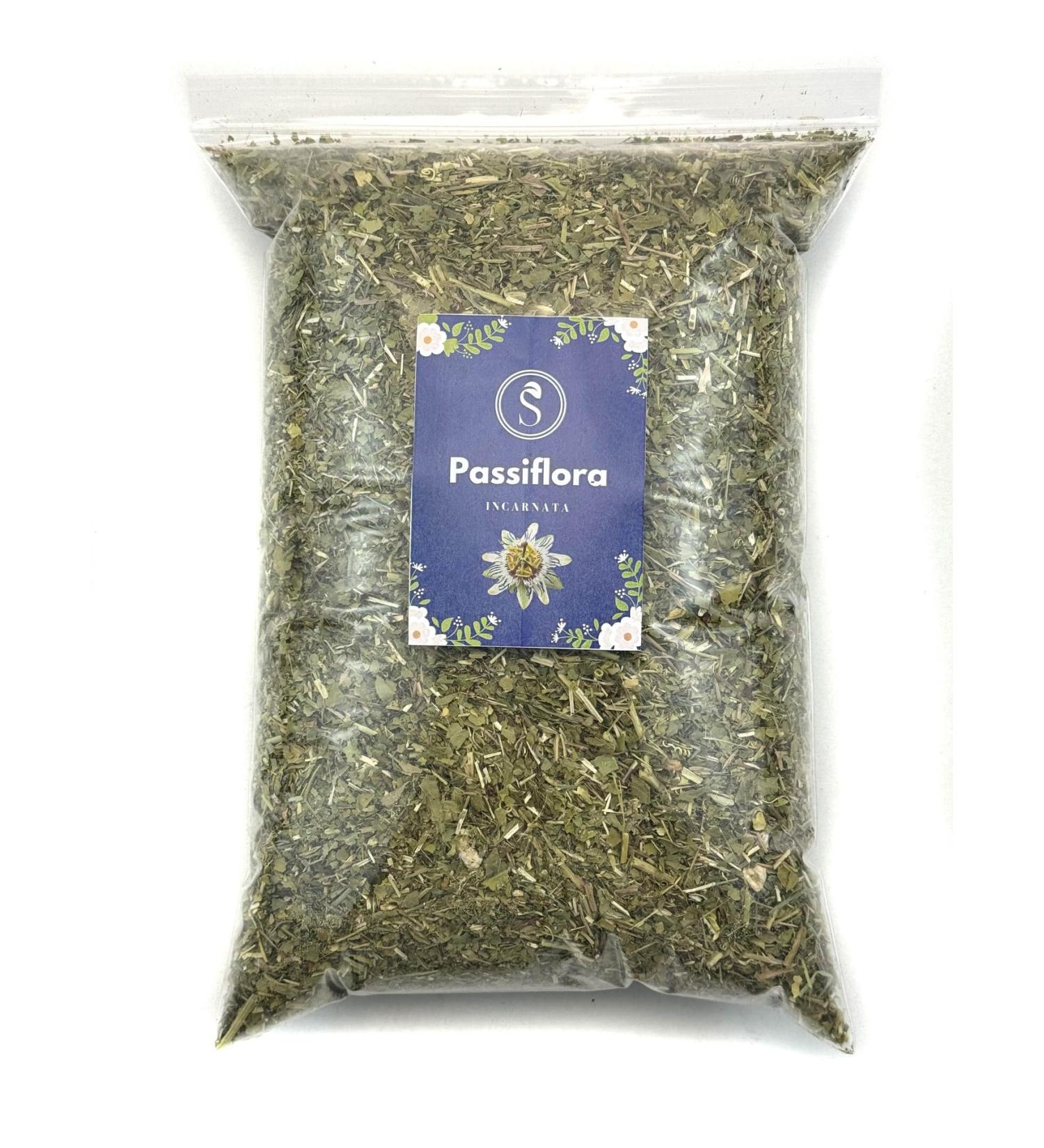  La Herbera Passionaria - Passionaria Incarnate | Passionflower Capsules for digestive support and relaxing effect with antioxidant action quality supplement for daily well-being - Buy Online on GoSupps.com