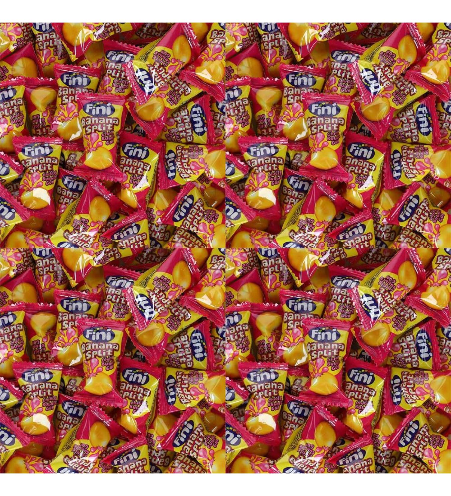 Fini Banana Split Bubble Gum Chicle - Banana Flavour Bubble Gum Balls with Strawberry Flavour Liquid Fill. (100 counts) - Buy Online on GoSupps.com