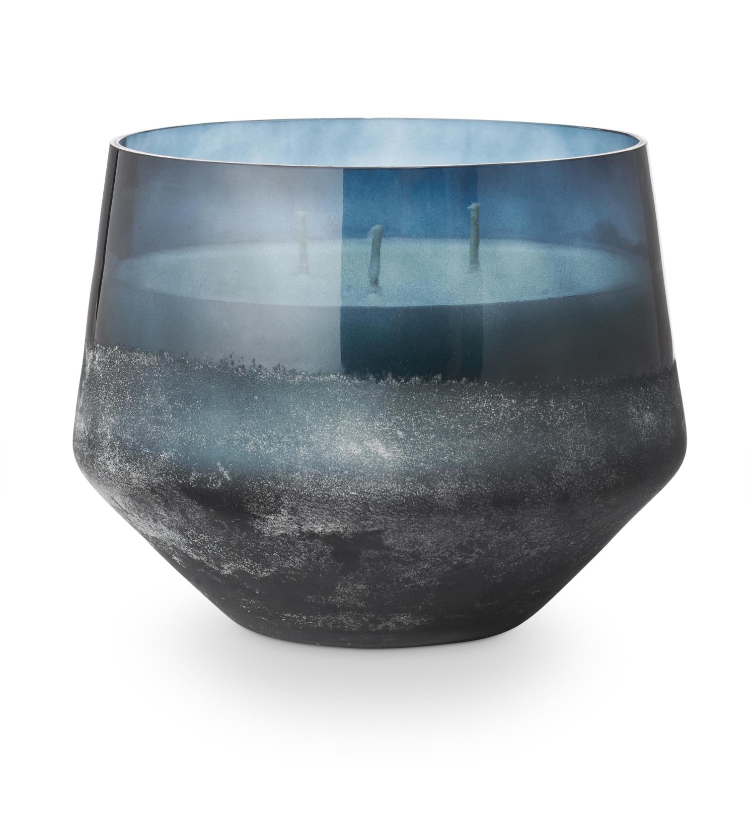 ILLUME Hidden Lake Large Baltic Glass Candle - Eco-Friendly Luxury Home D cor | International Shipping Available - Buy Online on GoSupps.com