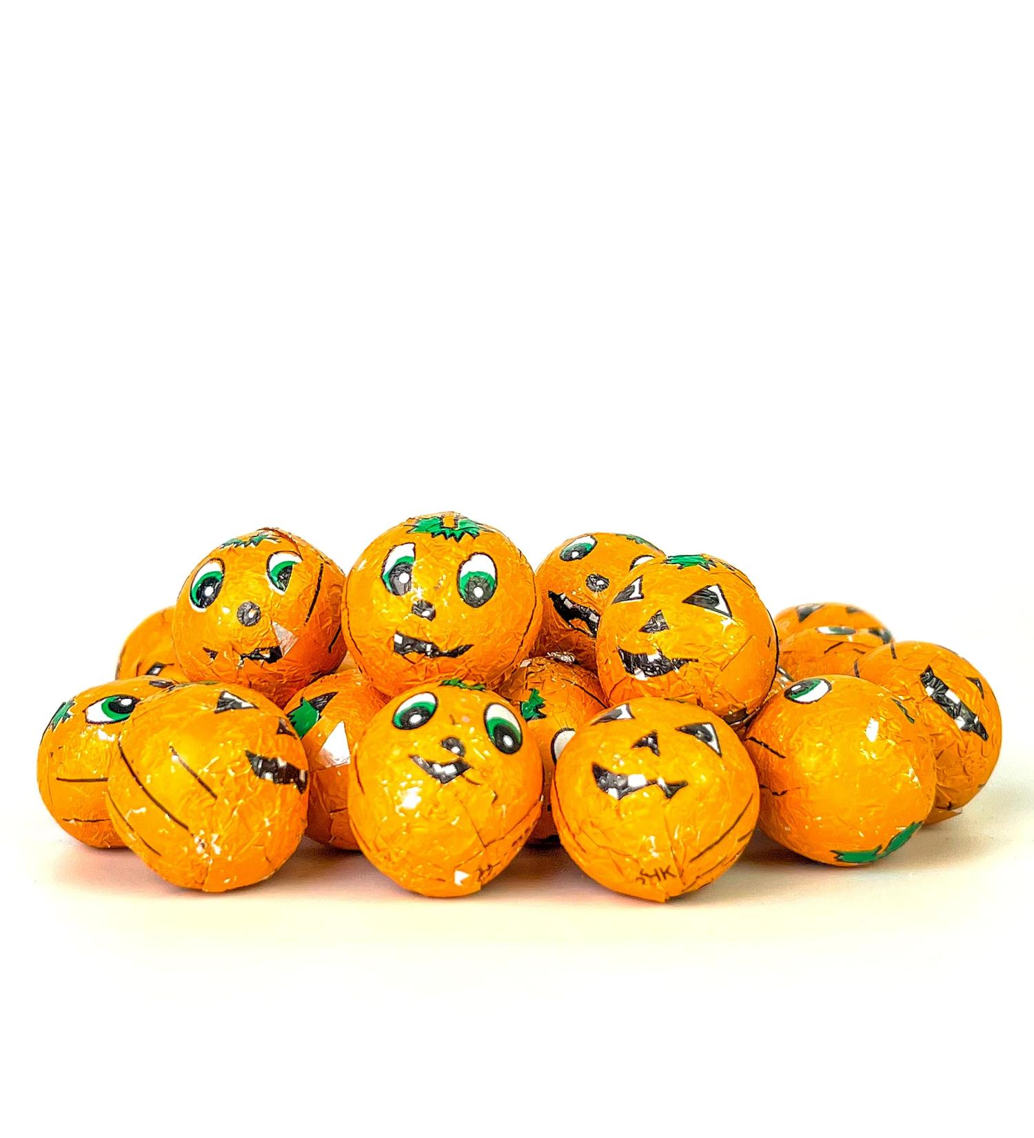 Milk Chocolate Pumpkins Halloween Sweets 30 Pack by The Sweet Treat Gifting Co. Chocolate 1 Count (Pack of 30) - Buy Online on GoSupps.com