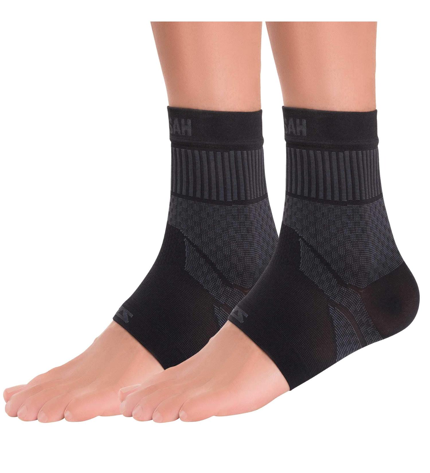 Zensah Ankle Support - Compression Ankle Brace - Great for Running Soccer Volleyball Sports - Ankle Sleeve Helps Sprains Tendonitis Pain Medium Black - Pair - Buy Online on GoSupps.com