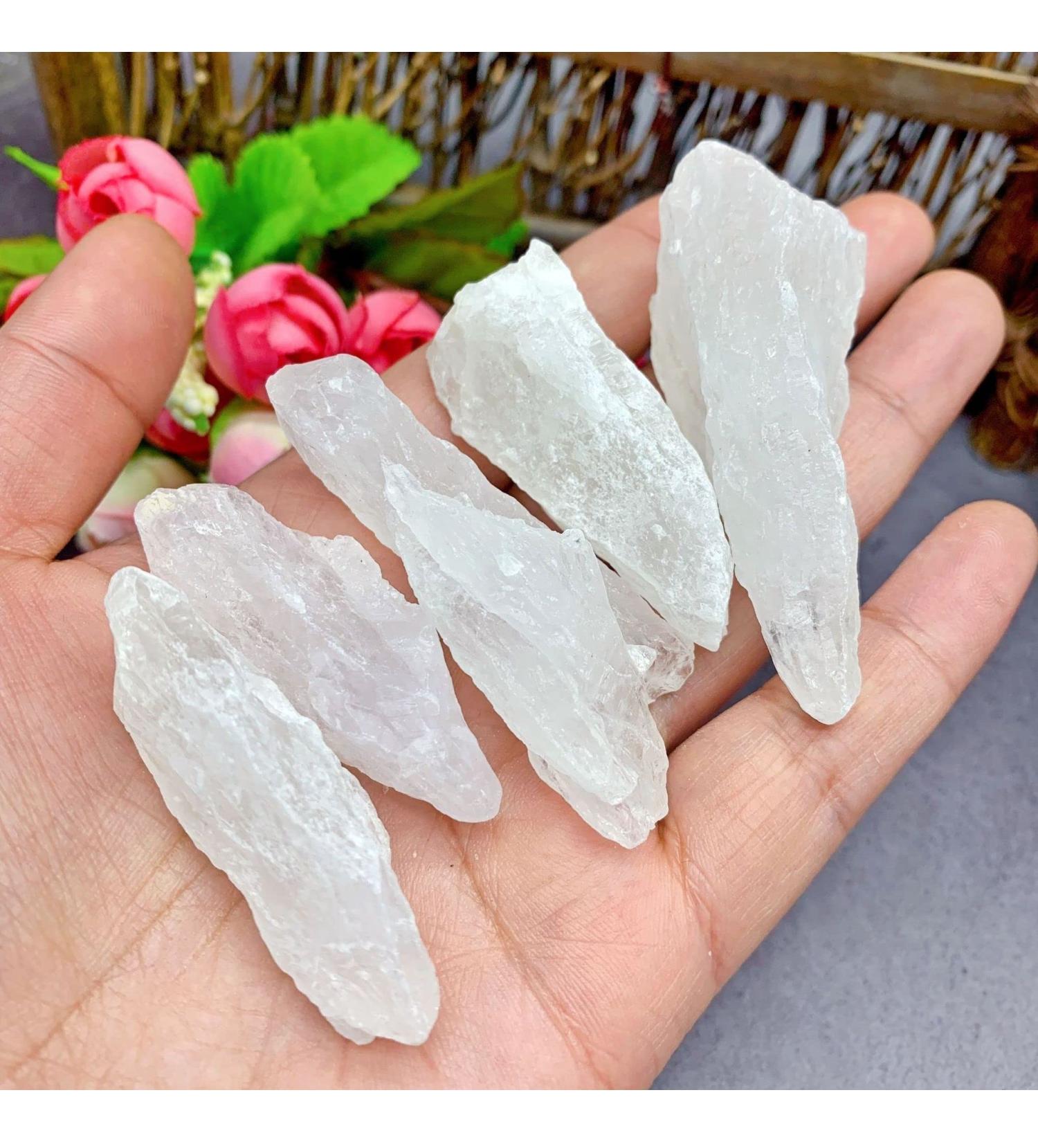 Natural Crystal Rough Specimen 1pcs 4-6cm Natural White Quartz Crystal Stone Rock Chips SpecimenCollection Natural Crystal Fish Tank StoneStone Crystal 4-6cm White - Buy Online on GoSupps.com