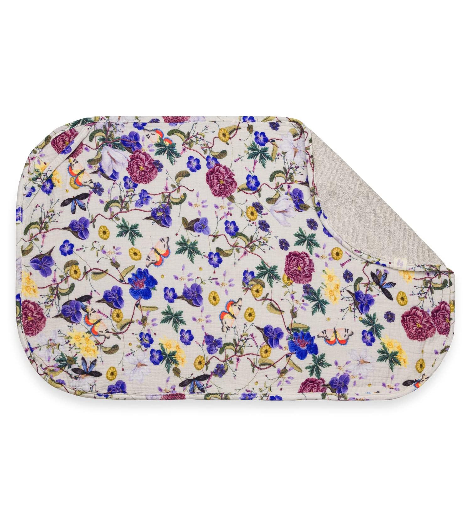 Buy Hauck Topper & Towel for Changing Padding - Breathable Muslin & Terry Fabric Washable at 60 C - Ideal for Baby Girls - Compatible with Hauck Clean Baby Wrap (Beige Floral) - Buy Online on GoSupps.com