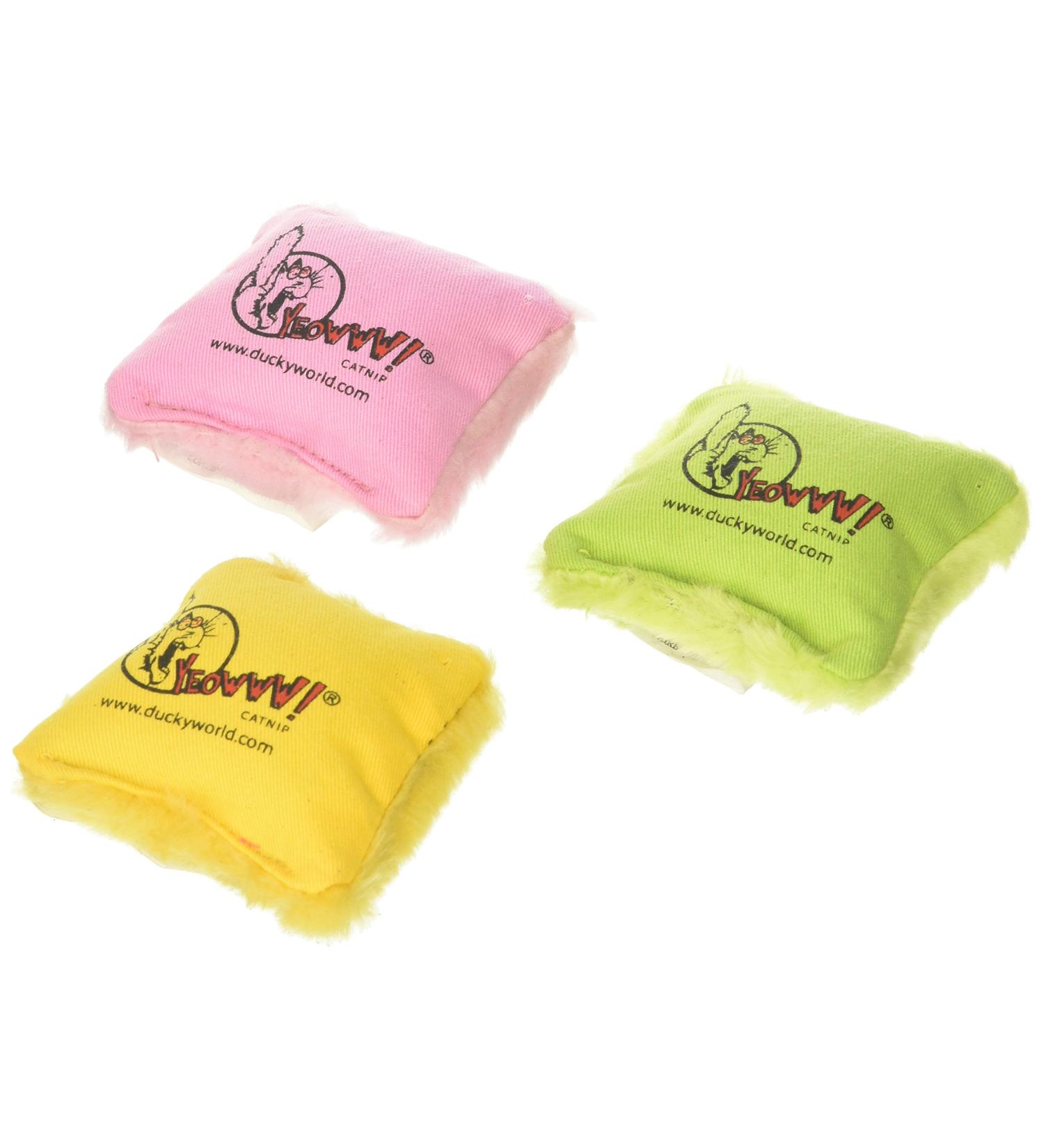 Speciality Pack Containing 3 Yeowww! 100% Organic Catnip Pillows (Contains a Pink, Yellow and Green Pillow)