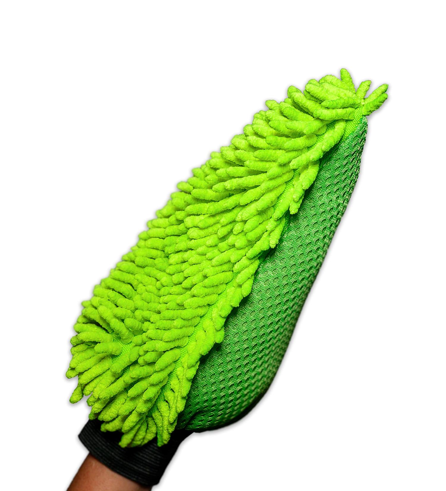 Lucfor Grooming Glove | Effortlessly Clean Pet Fur & Pamper Your Pet | International Shipping - Buy Online on GoSupps.com