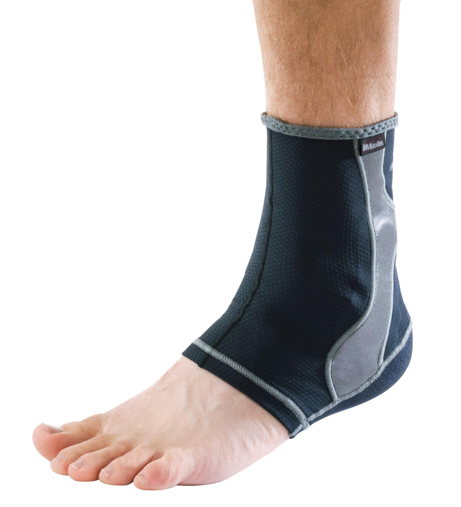 MUELLER Sports Medicine Hg80 Ankle Support Black Large