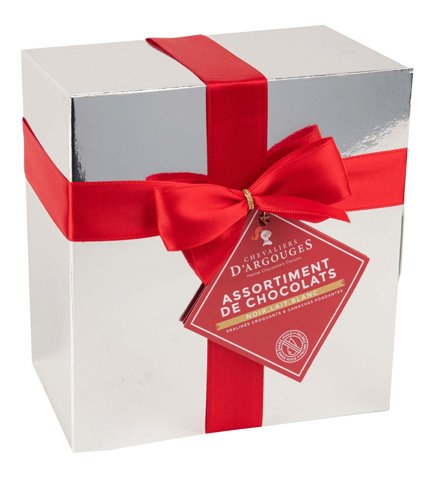 Chevaliers d'Argouges - Assortiment de chocolats noir lait blanc - Ballotin cadeau Saint-Valentin - 320g - Buy Online on GoSupps.com