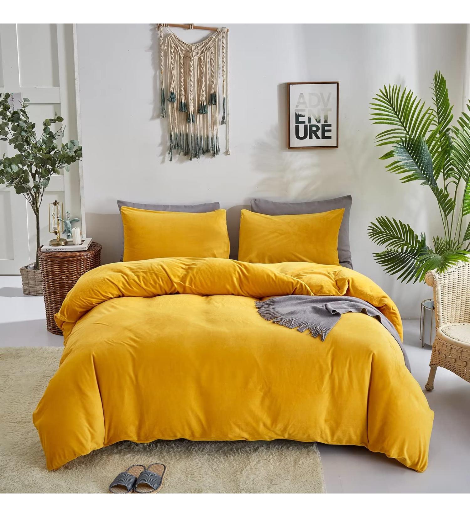 Houseri Mustard Yellow Velvet Duvet Cover Queen Mustard Fluffy Bedding Duvet Cover Full Yellow Flannel Fuzzy Bedding Sets Quilt Queen Comforter Cover for Fall Winter Warm Bed Duvet Cover Set Full Size Full/Queen(90''*90''-duvet cover) Mustard Yellow Velve - Buy Online on GoSupps.com