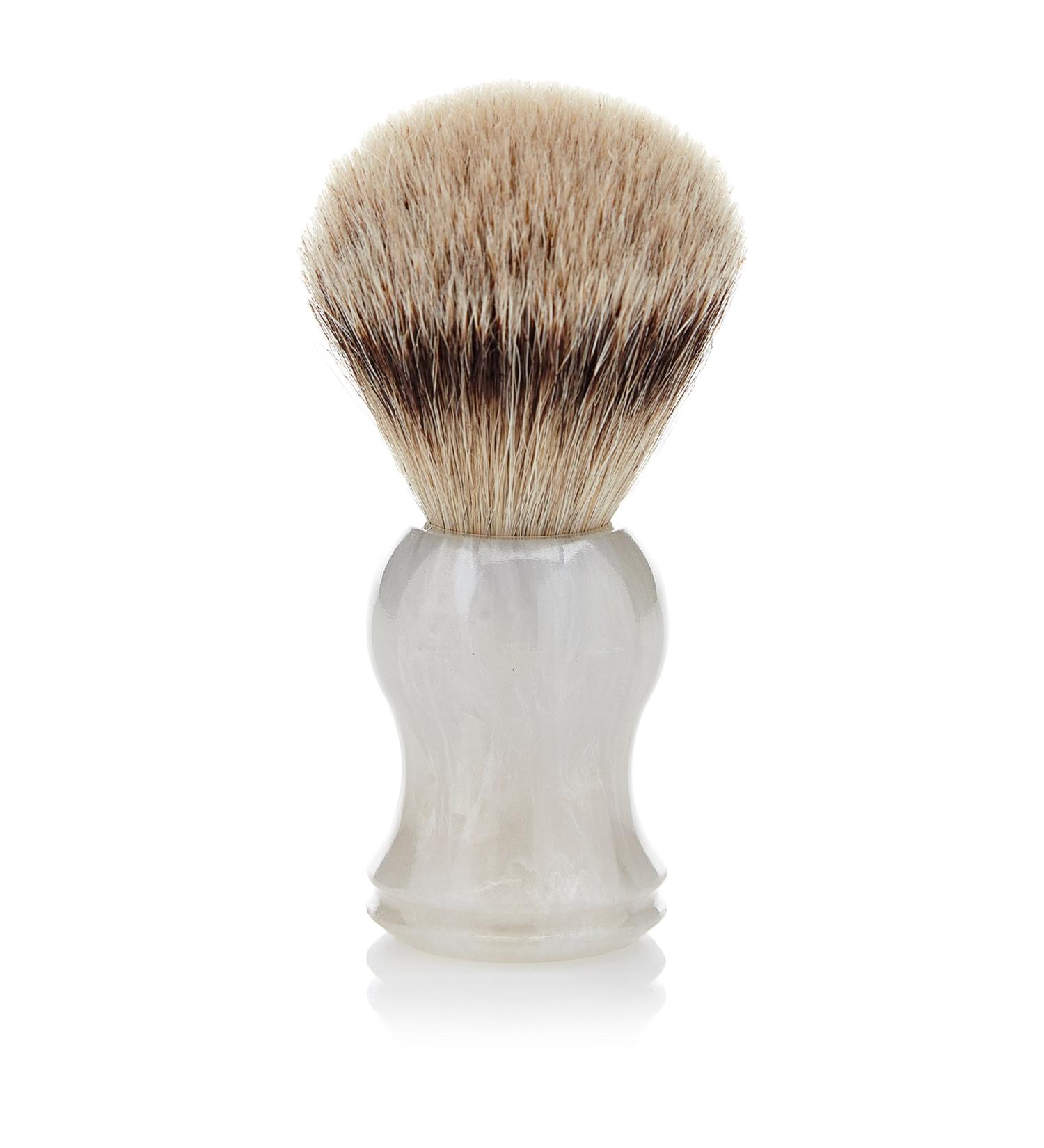 Shaving brush made of marbled curved plastic with silver plucking