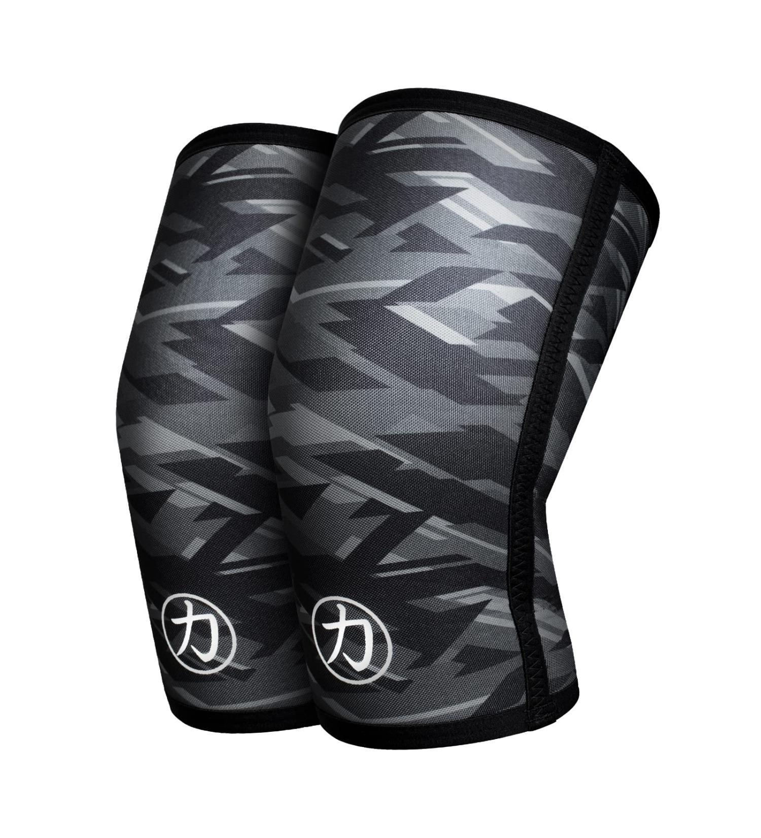 Strength Shop 7mm Neopren Kniebandage f r Damen & Herren - Camouflage IPF Wettkampf-Kniebandagen extrem rei fest & resilient ideal f r Powerlifting & Kraftsport - 1 Paar (L) - Buy Online on GoSupps.com