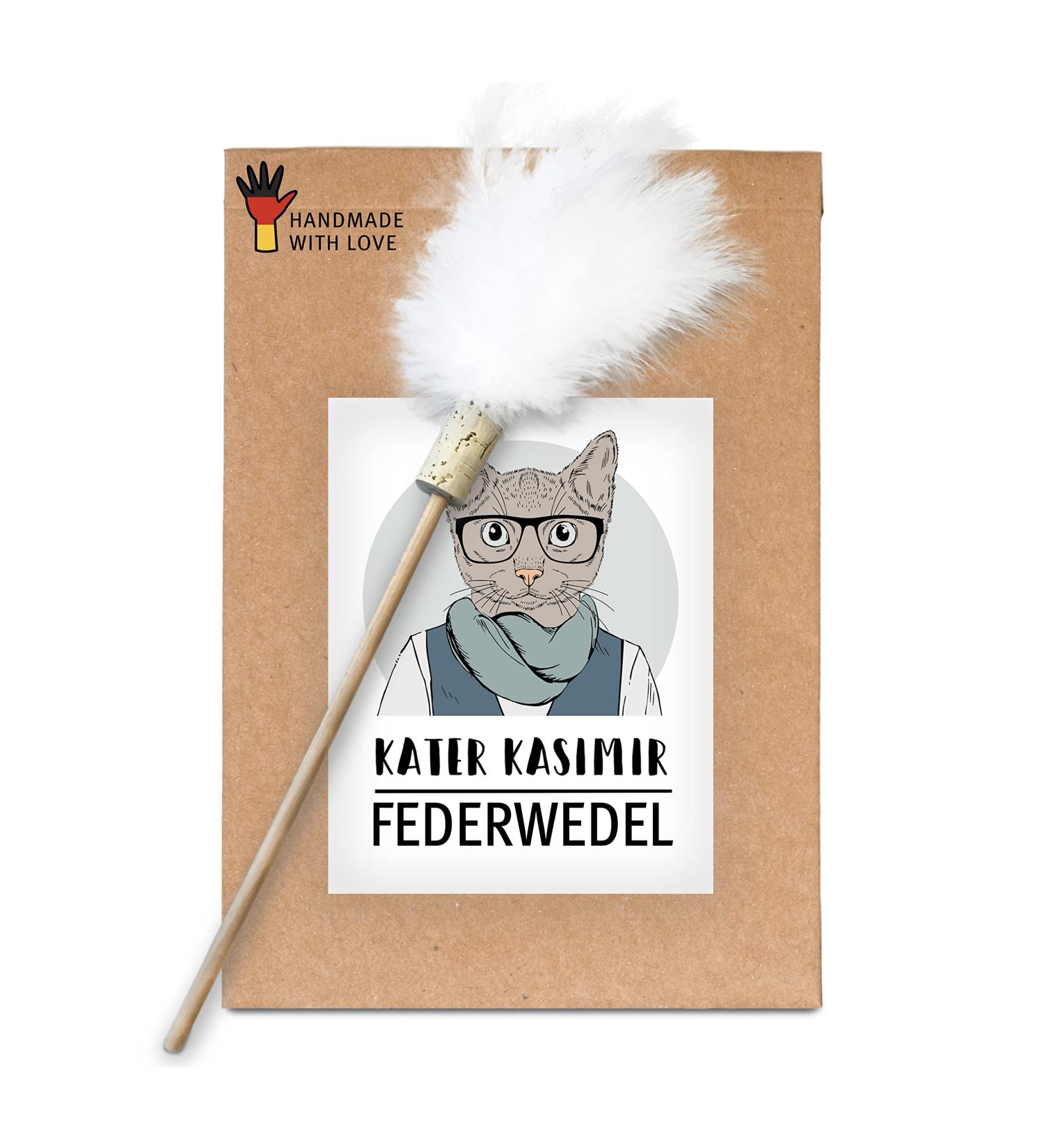 Premium Federwedel Cat Toy - Handmade in Germany | Sustainable Beech Wood & Natural Feathers for Eco-Friendly Cat Fishing - Buy Online on GoSupps.com