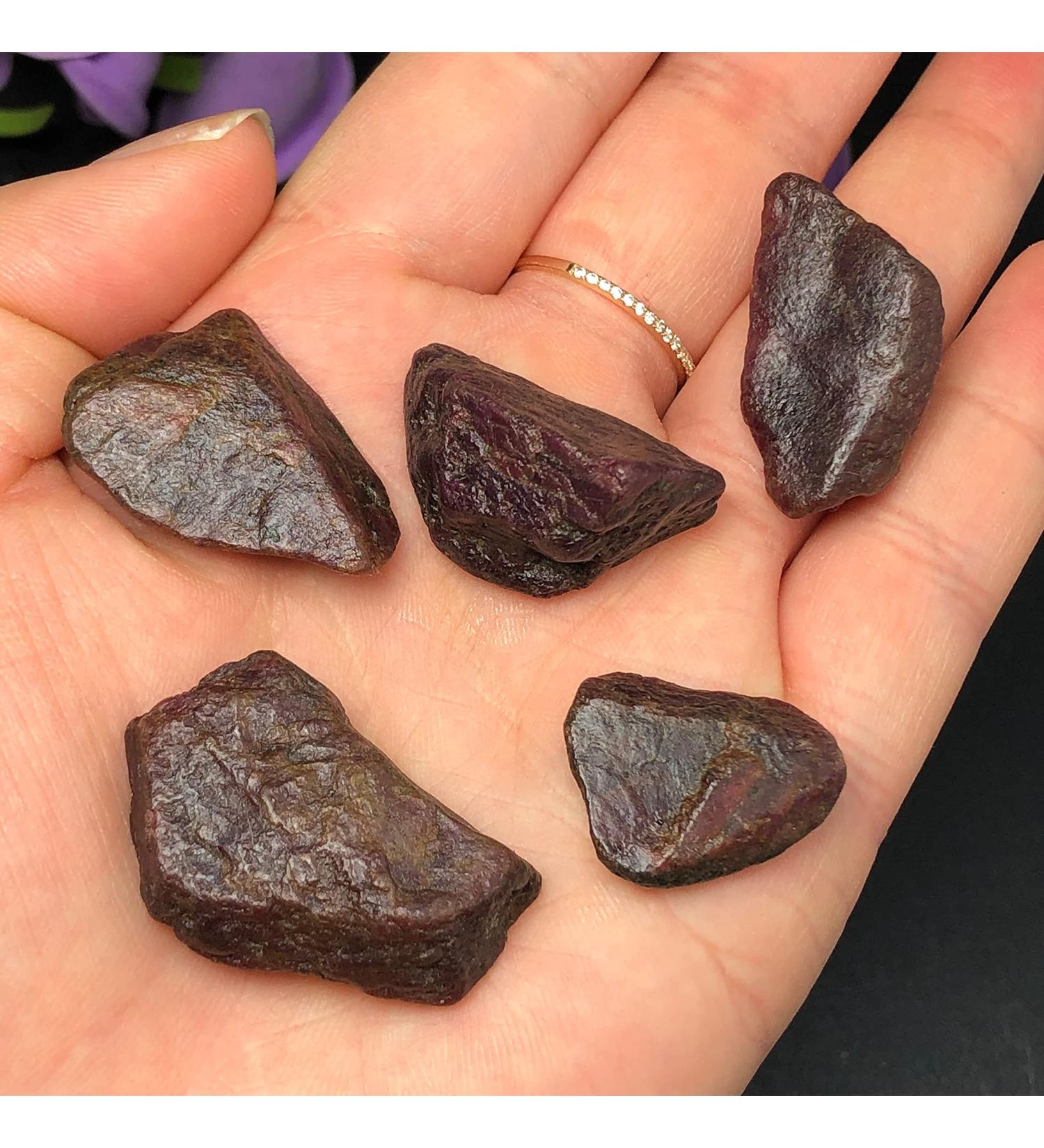 Natural Crystal Rough Natural Crystal 5pcs Natural Red Corundum Raw Stones Natural Rough Gemstone Crystal Specimen Stone Collection - Buy Online on GoSupps.com