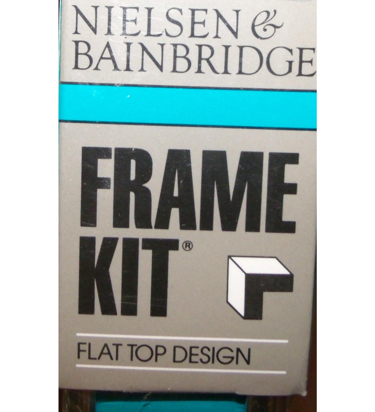 Nielsen Undici Profile 11 Do-It-Yourself Aluminum Metal Frame Section Kit w/ 2 Moulding Pieces Plus Hardware for Artwork, Photos and Posters, 16 Inch, Matte Black