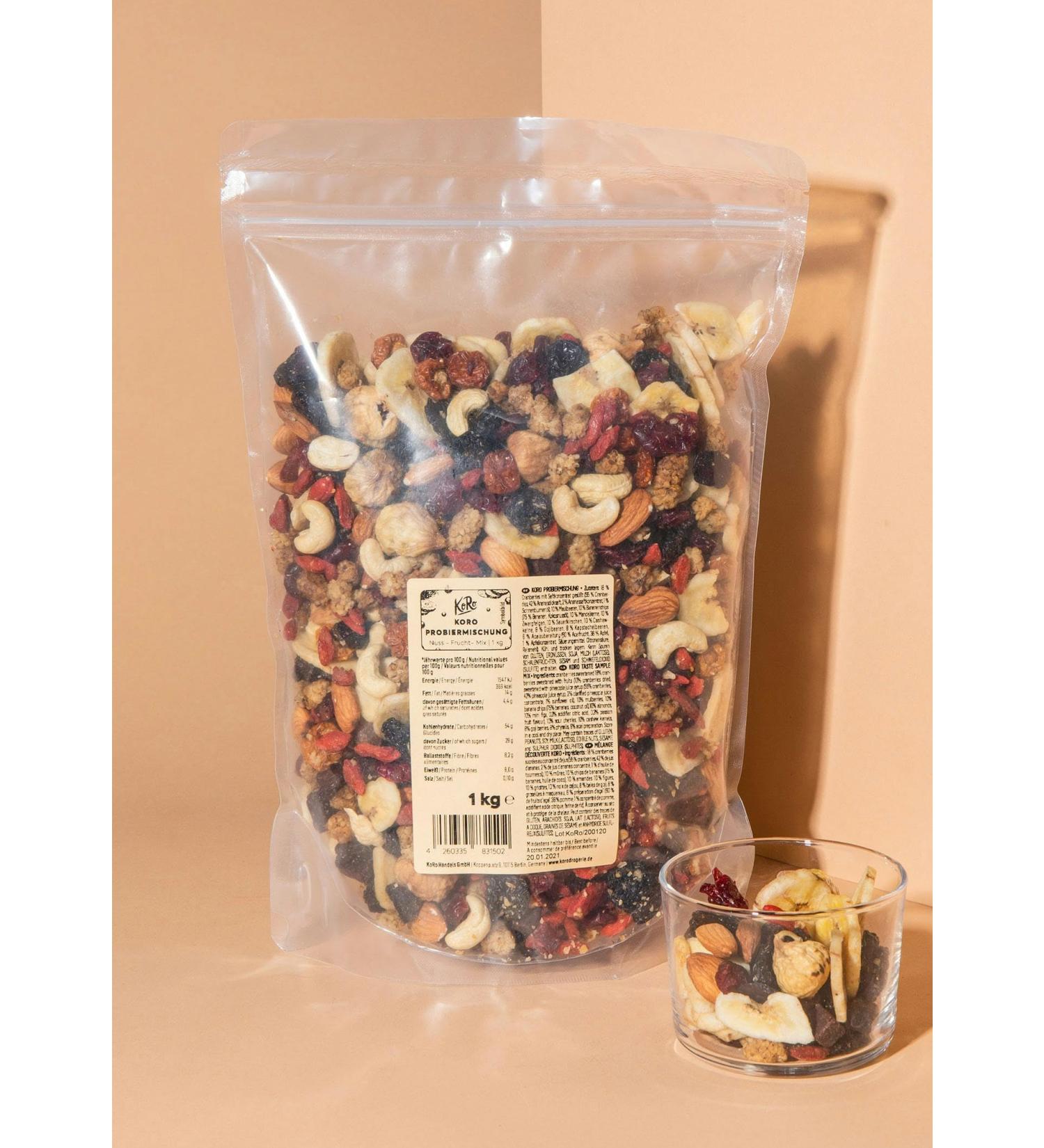KoRo - KoRo Discovery Mix | 1 kg - Mix of cranberries blackberries banana chips cashew nuts goji berries organic Cape gooseberries and acai cubes - Buy Online on GoSupps.com
