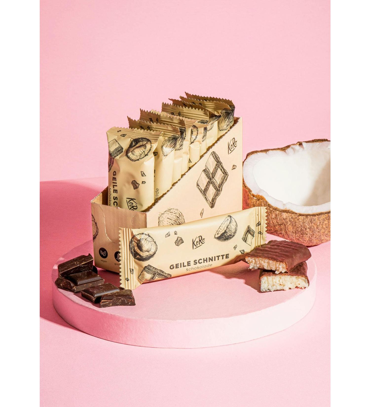 KoRo - Super Chocolate Bar filled with coconut - 10 x 30 g - Perfect snack for small cravings - Vegan - Gluten free - Palm oil free - Buy Online on GoSupps.com