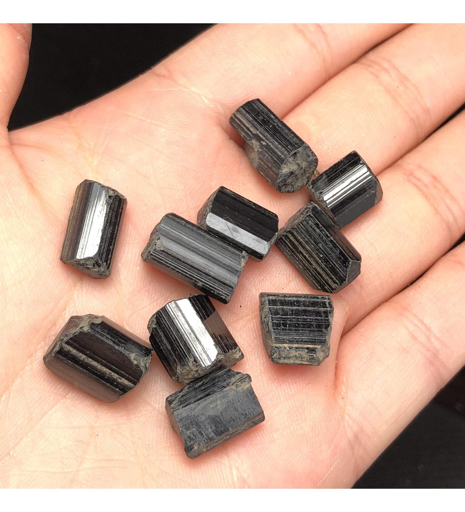 Natural Crystal Rough Natural Quartz Crystal 10Pcs Pure Natural Black Tourmaline Crystal coarse Stone Specimen Block Artwork Home Office Decor - Buy Online on GoSupps.com
