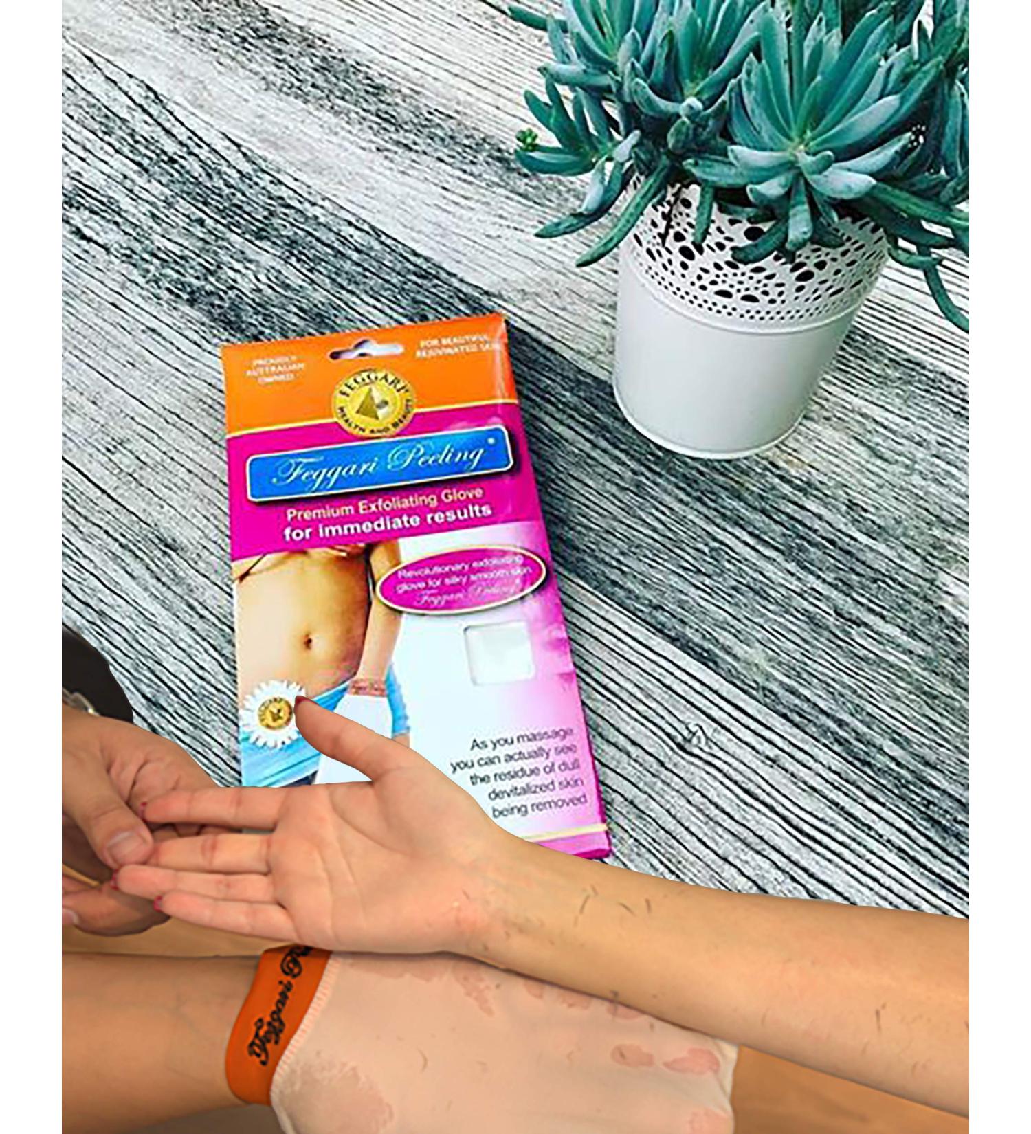 Feggari Peeling Exfoliating Glove | Ultimate Skin Exfoliation | Enhance Your Glow - International Shipping Available - Buy Online on GoSupps.com