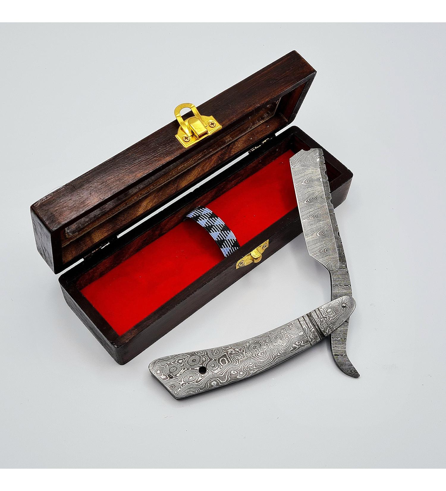 Razor Damascus Steel Men's Gift Set - High Quality Handmade Barber Razor | DBR38 | International Shipping Available - Buy Online on GoSupps.com