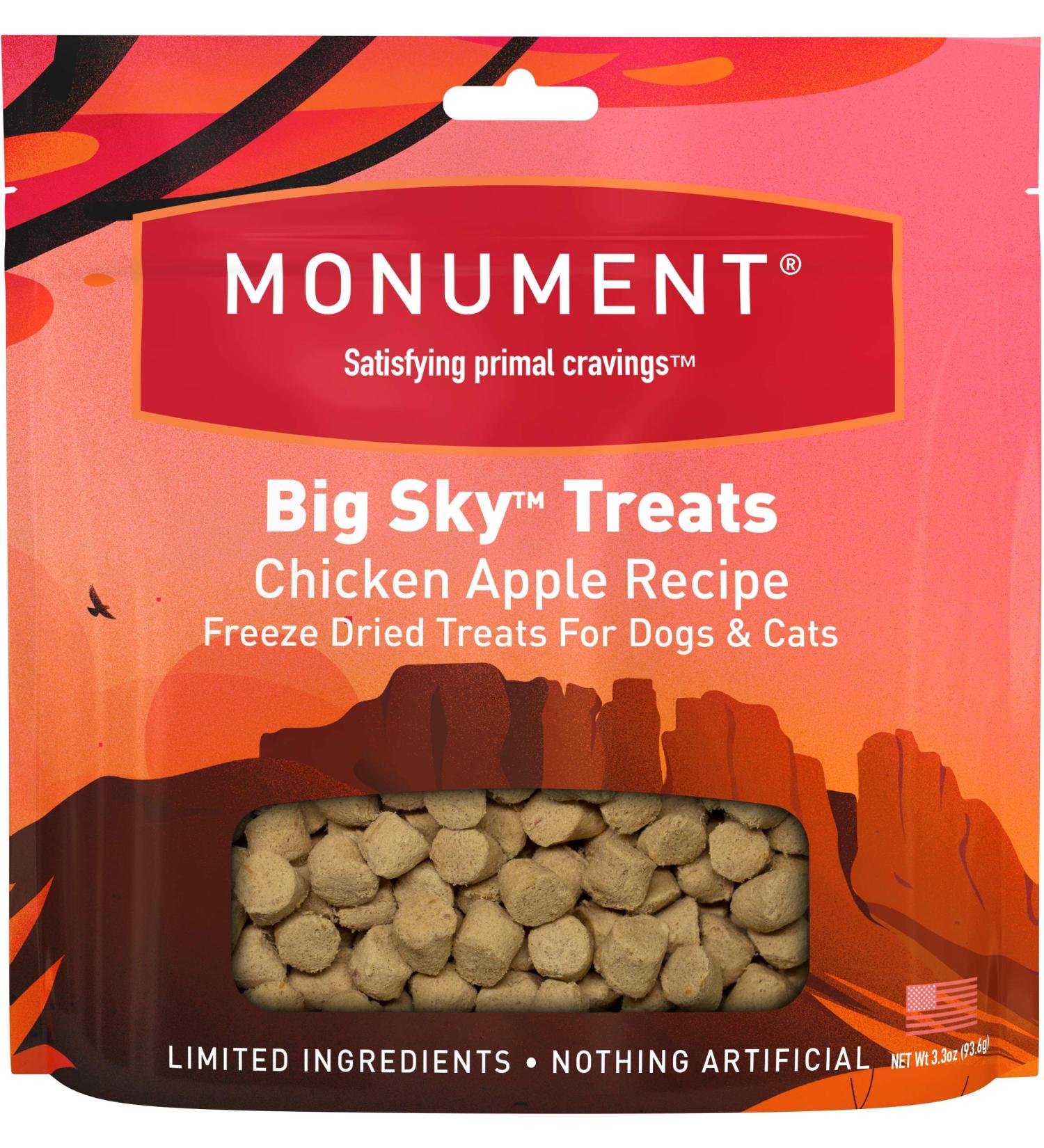 Monument Big Sky Treats - Freeze Dried Dog Food Topper with Chicken Apple Recipe - Buy Online on GoSupps.com