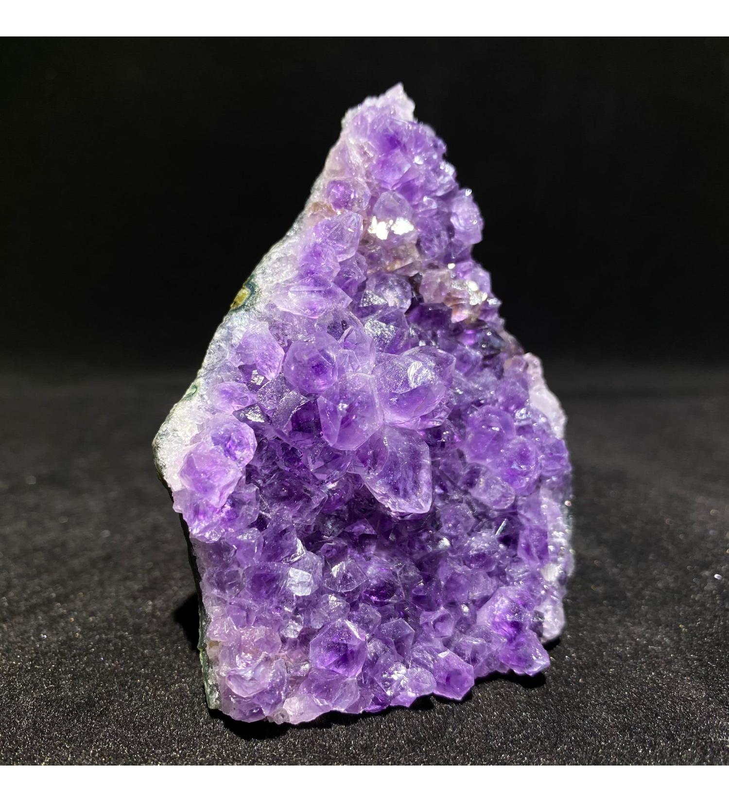 Gift Natural Crystal Stones Dog Carving Quartz Crystal Cluster for Desk Decoration Gift Stone Mineral Specimen