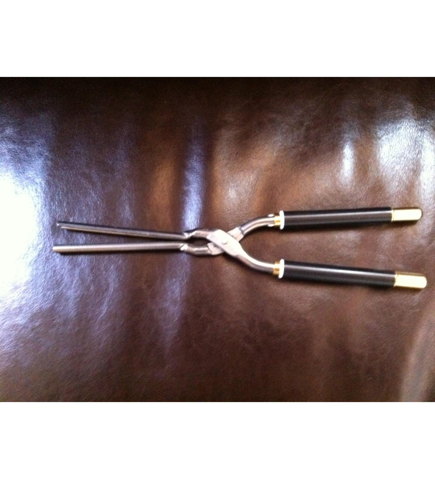 Buy GS-07 1/4 Inch Curling Iron - Professional Quality for Perfect Curls | International Shipping Available - Buy Online on GoSupps.com