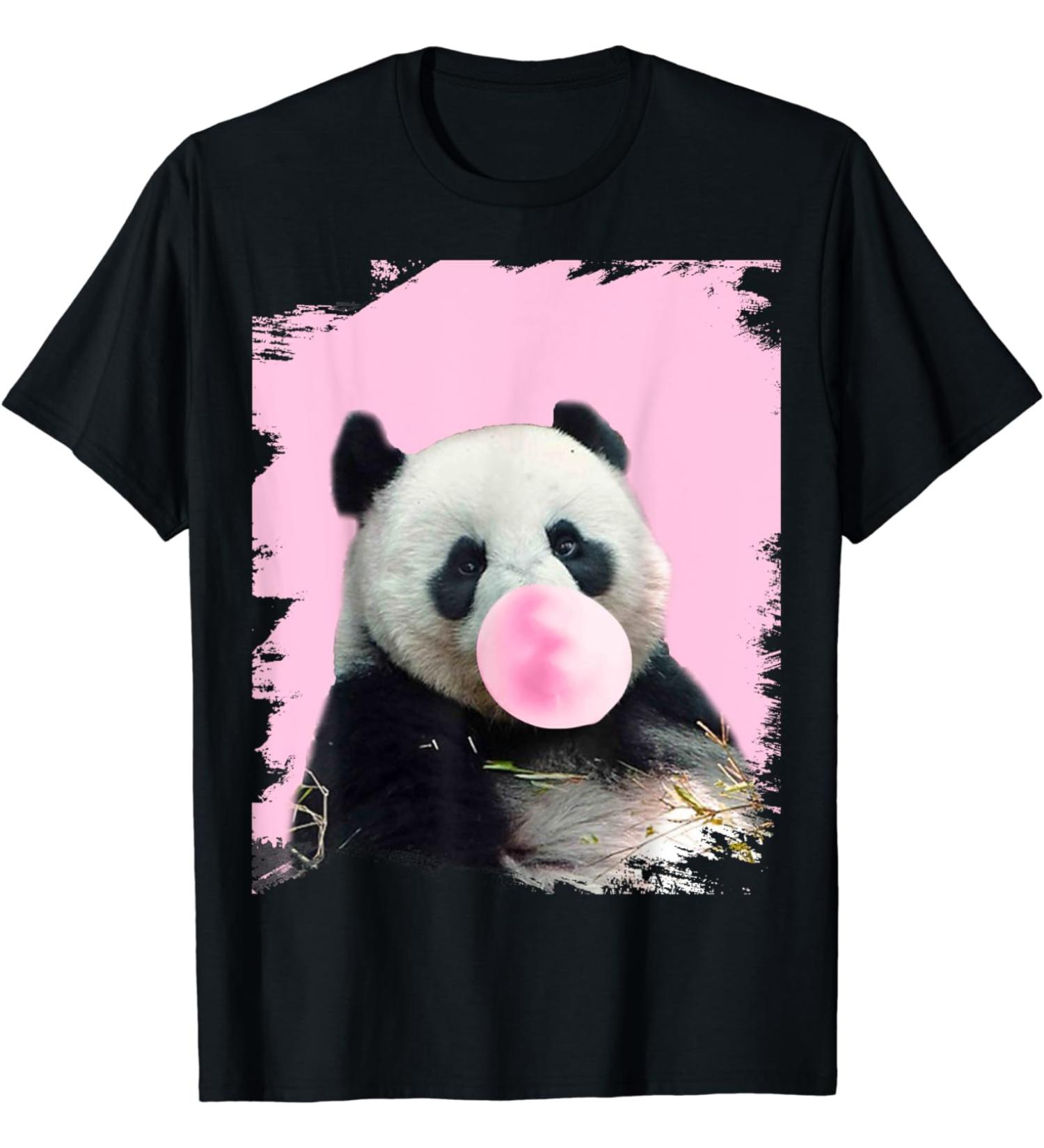 Nice panda that chews pink chewing gum T-Shirt