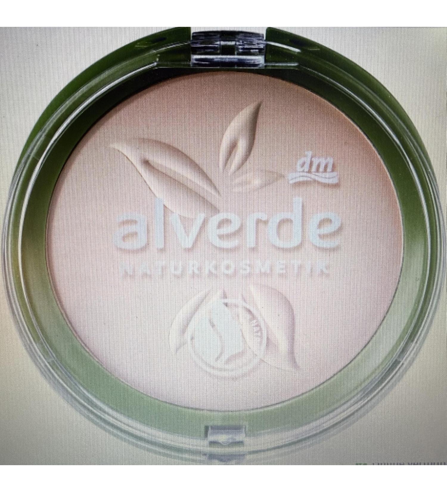alverde NATURKOSMETIK Compact Powder Mattifying 10 Naturelle 9 g