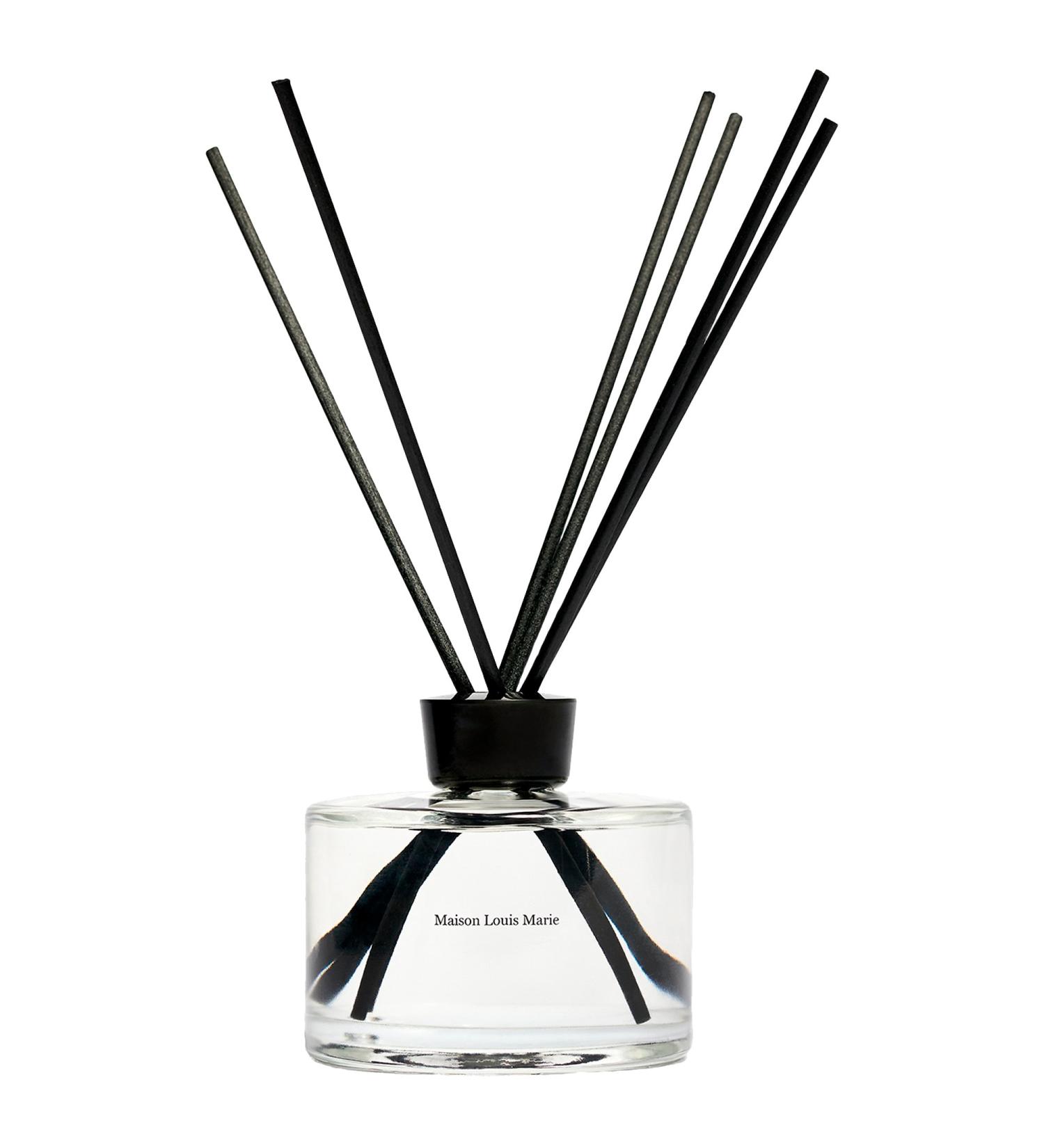Shop Maison Louis Marie No.04 Bois de Balincourt Diffuser - 8.5 oz/ 250 mL Online - Best Price & International Shipping - Buy Online on GoSupps.com