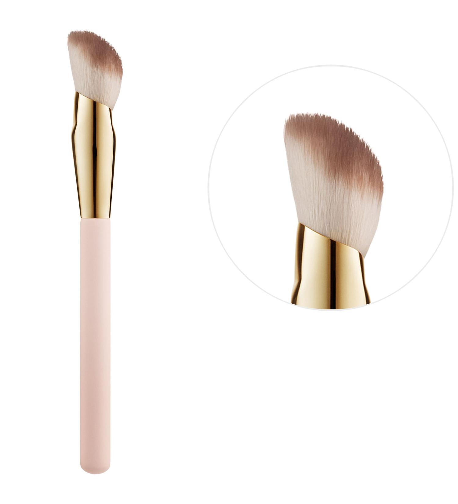 Shop Rare Beauty by Selena Gomez Soft Pinch Blush Brush Online - Best Price & International Shipping - Buy Online on GoSupps.com