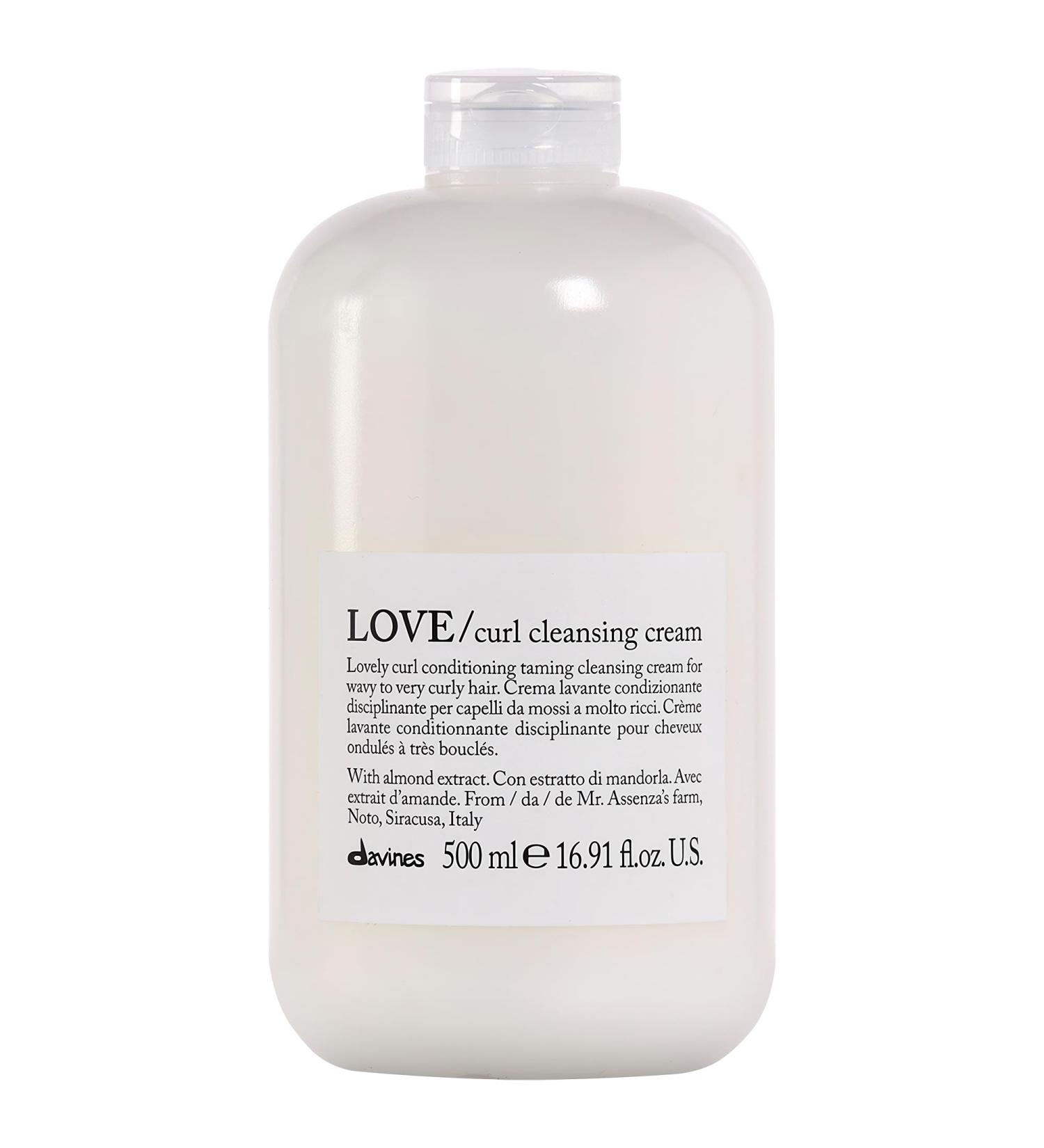 Shop Davines LOVE Curl Cleansing Cream for Curly Hair - 16.9 oz/ 500 ml Online - Best Price & International Shipping - Buy Online on GoSupps.com