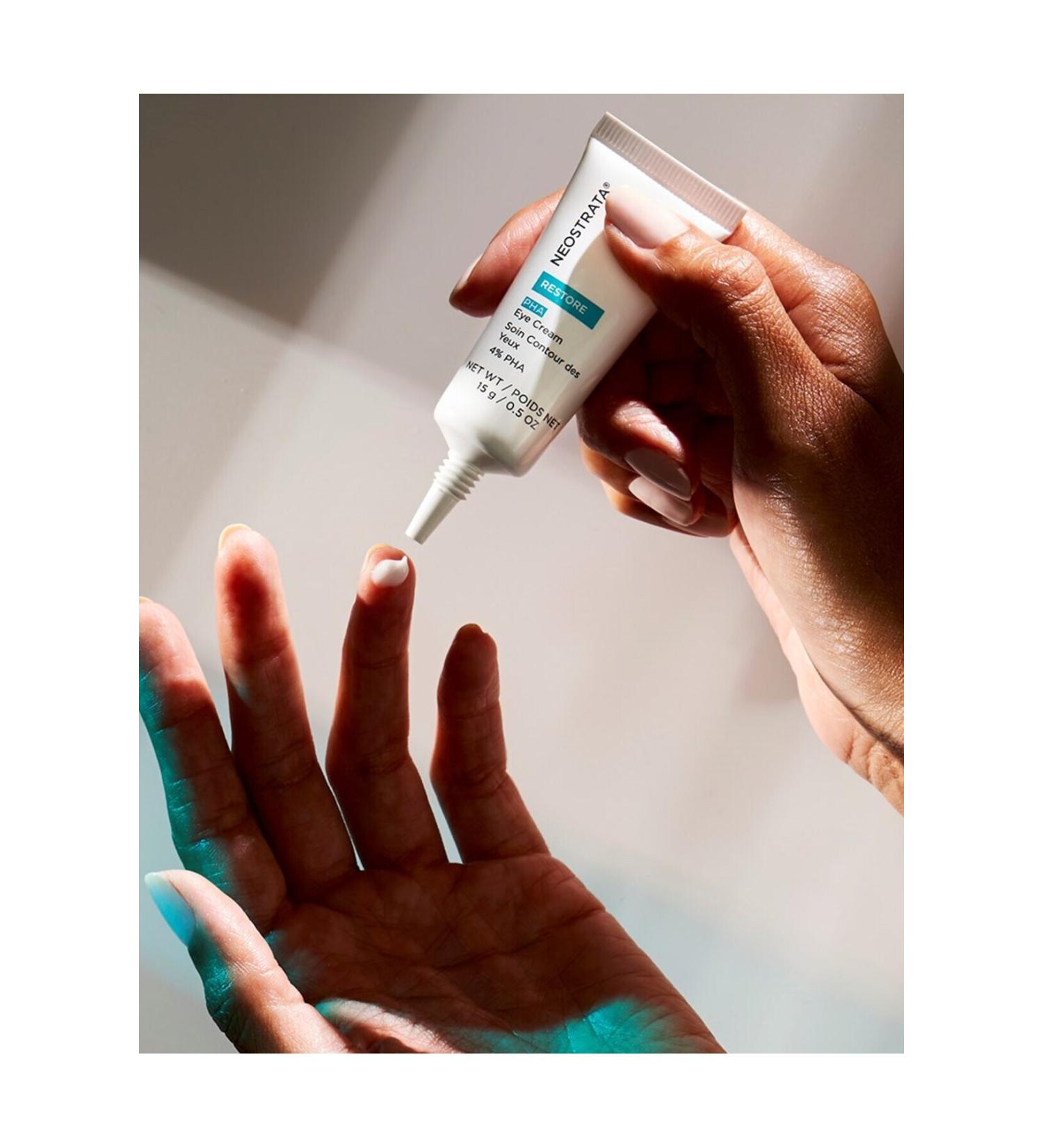 NeoStrata Restore Eye Cream - Moisturizing Anti-Aging Brightening Revitalizing Pha Eye Cream Shooting107 - Buy Online on GoSupps.com