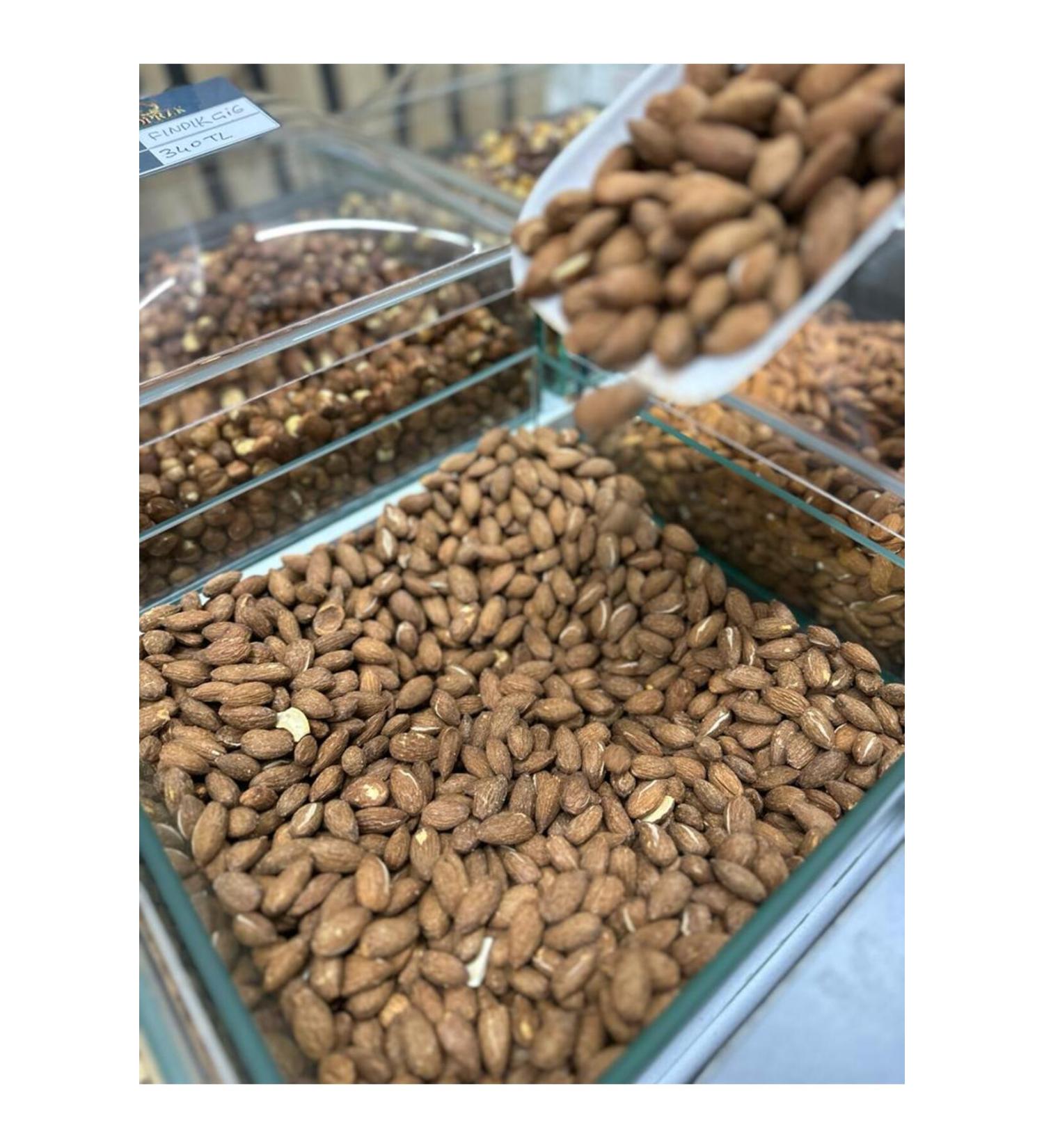soil ROASTED ALMOND SALTED 250 GR.