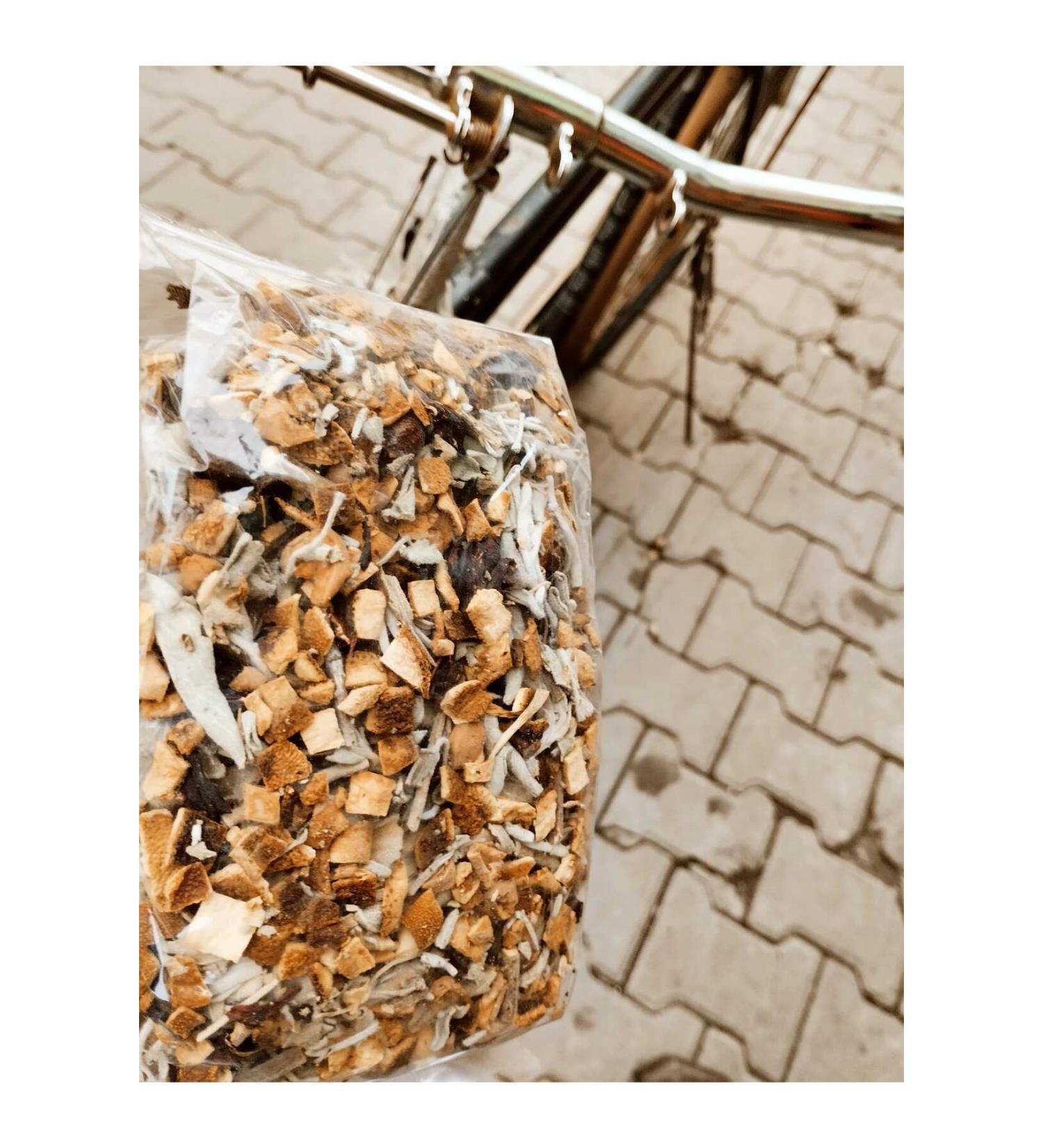 Esma Nur Akbo a Mixed Fruit Winter Tea 500 gr