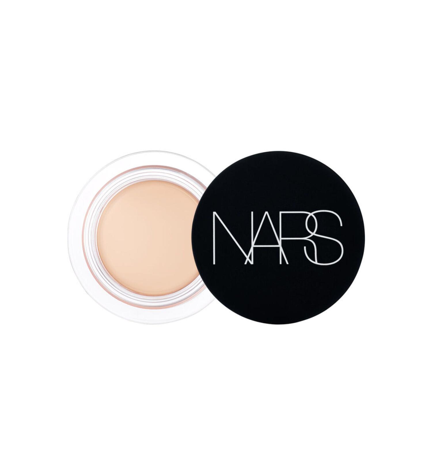 Nars Soft Matte Complete & Hyaluronic Acid Vitamin A&C and E Moisturizing Concealer