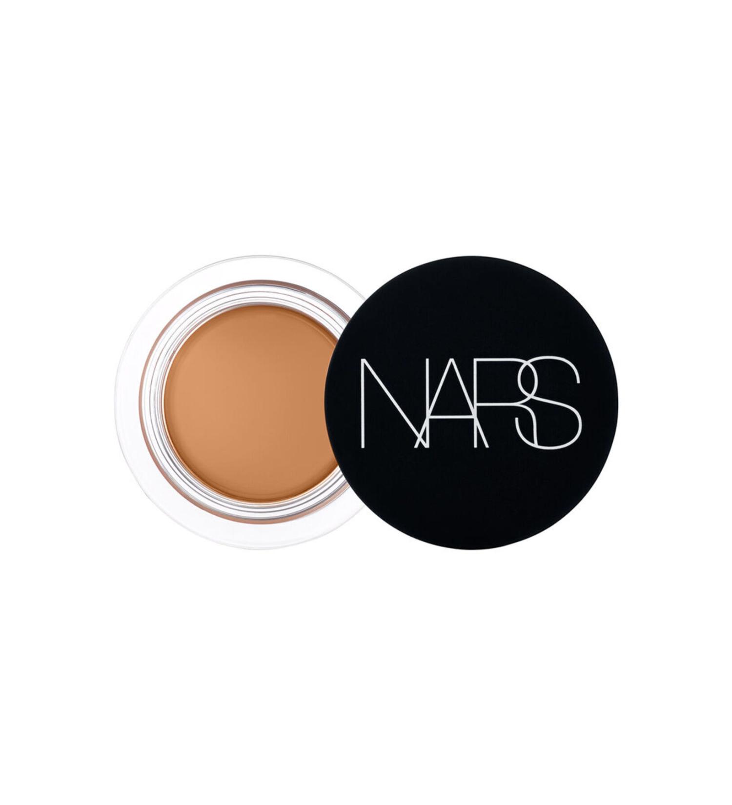 Nars Soft Matte Complete & Hyaluronic Acid Vitamin A&C and E Moisturizing Concealer