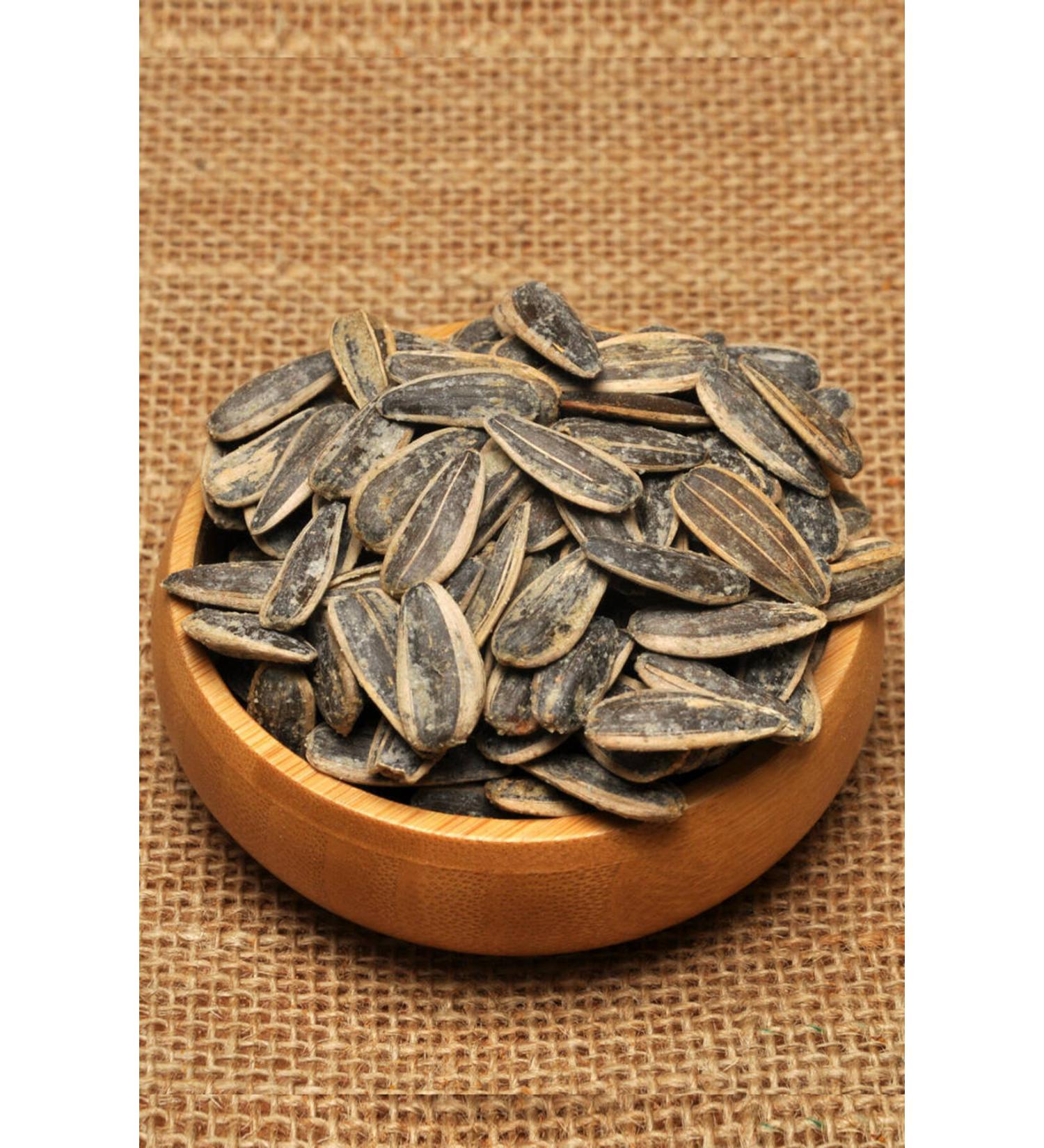 Adem Ermi Salted Black Sunflower Seeds Roasted 1 Kg