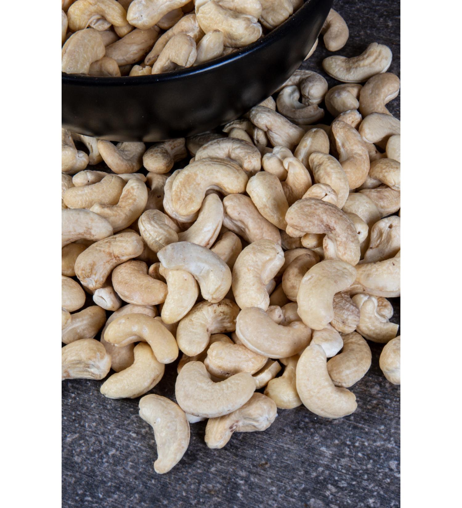 NEF SSO Raw Cashew Nuts 900 g