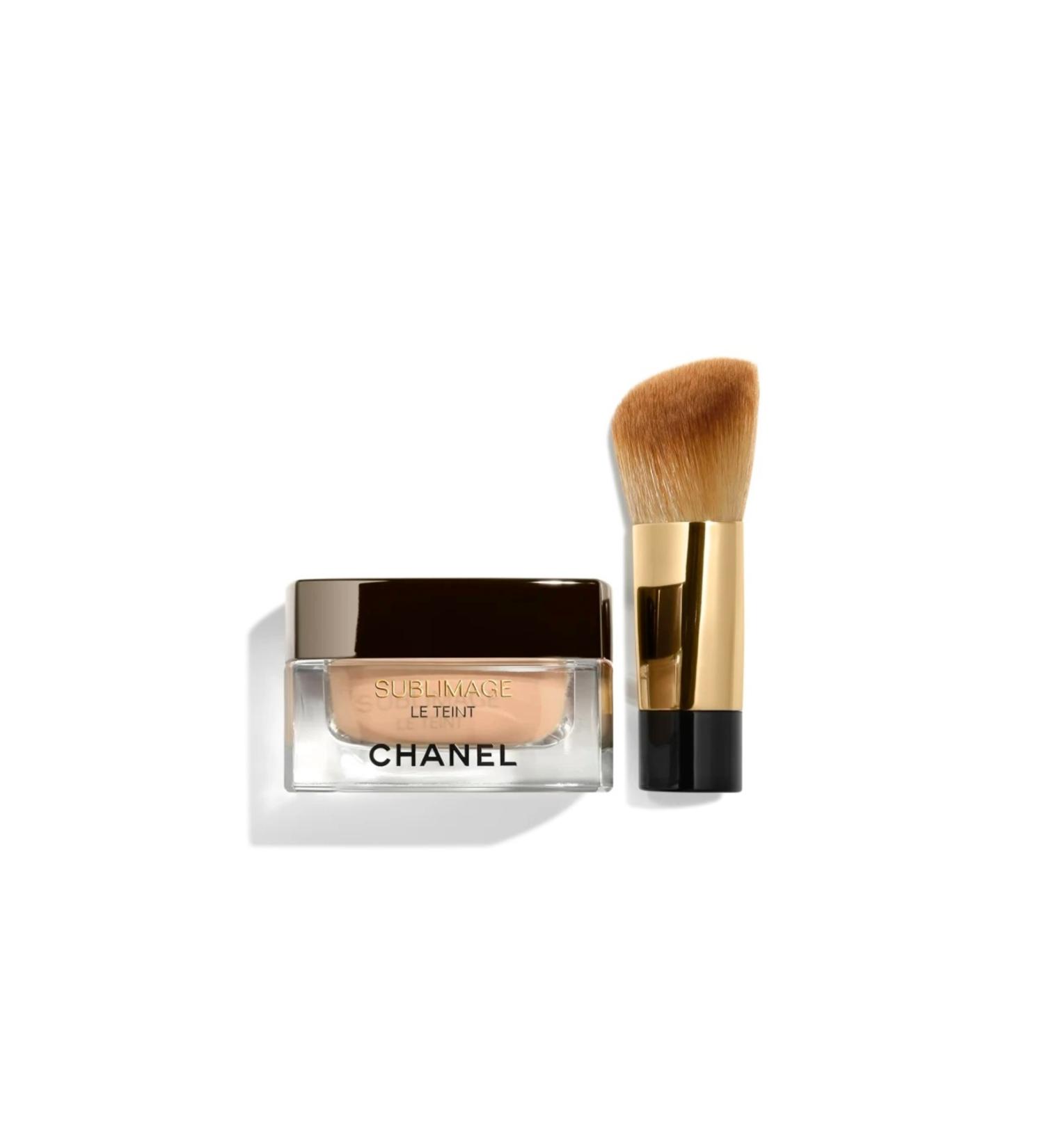 Chanel SUBLIMAGE LE TEINT - 12 Hour Moisturizing Long-Lasting Strengthening Foundation 30g